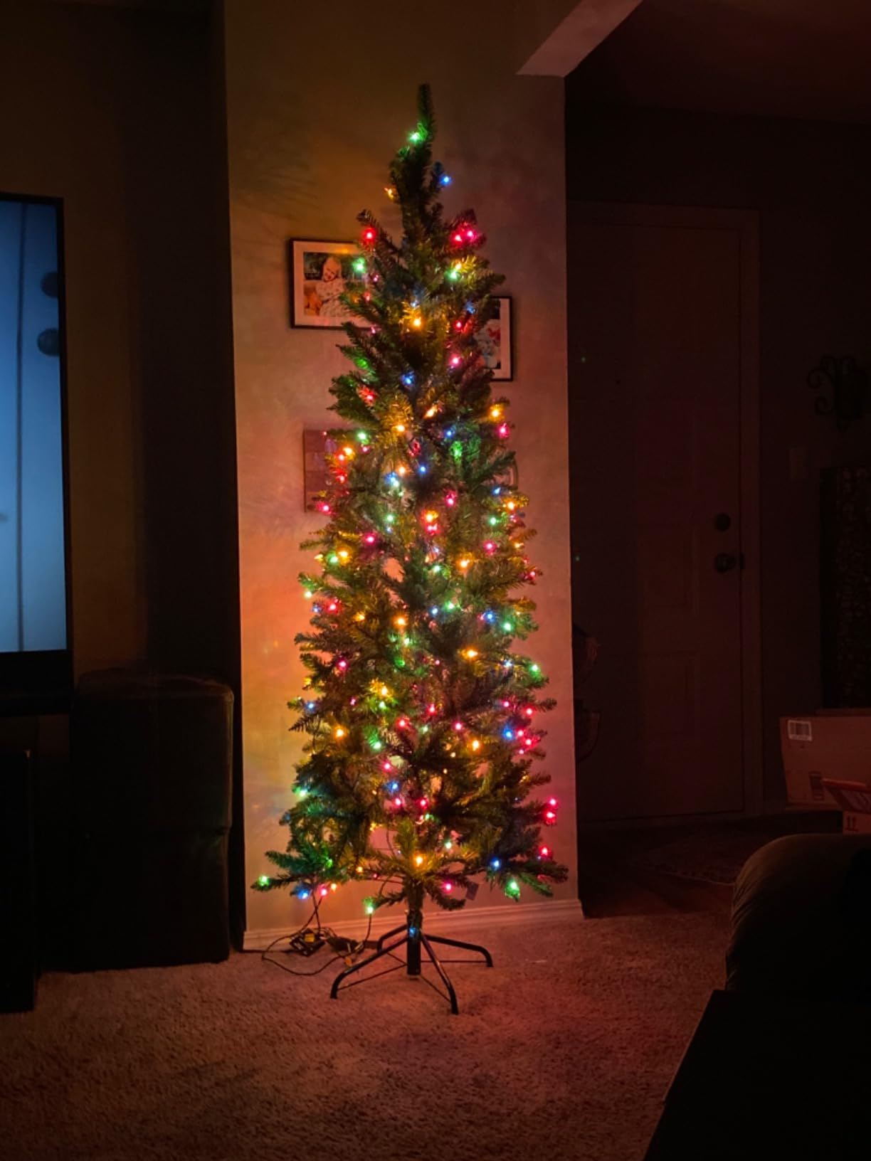 National Tree Company 6.5ft Pre-Lit Kingswood Fir Slim Christmas Tree customer photo 2