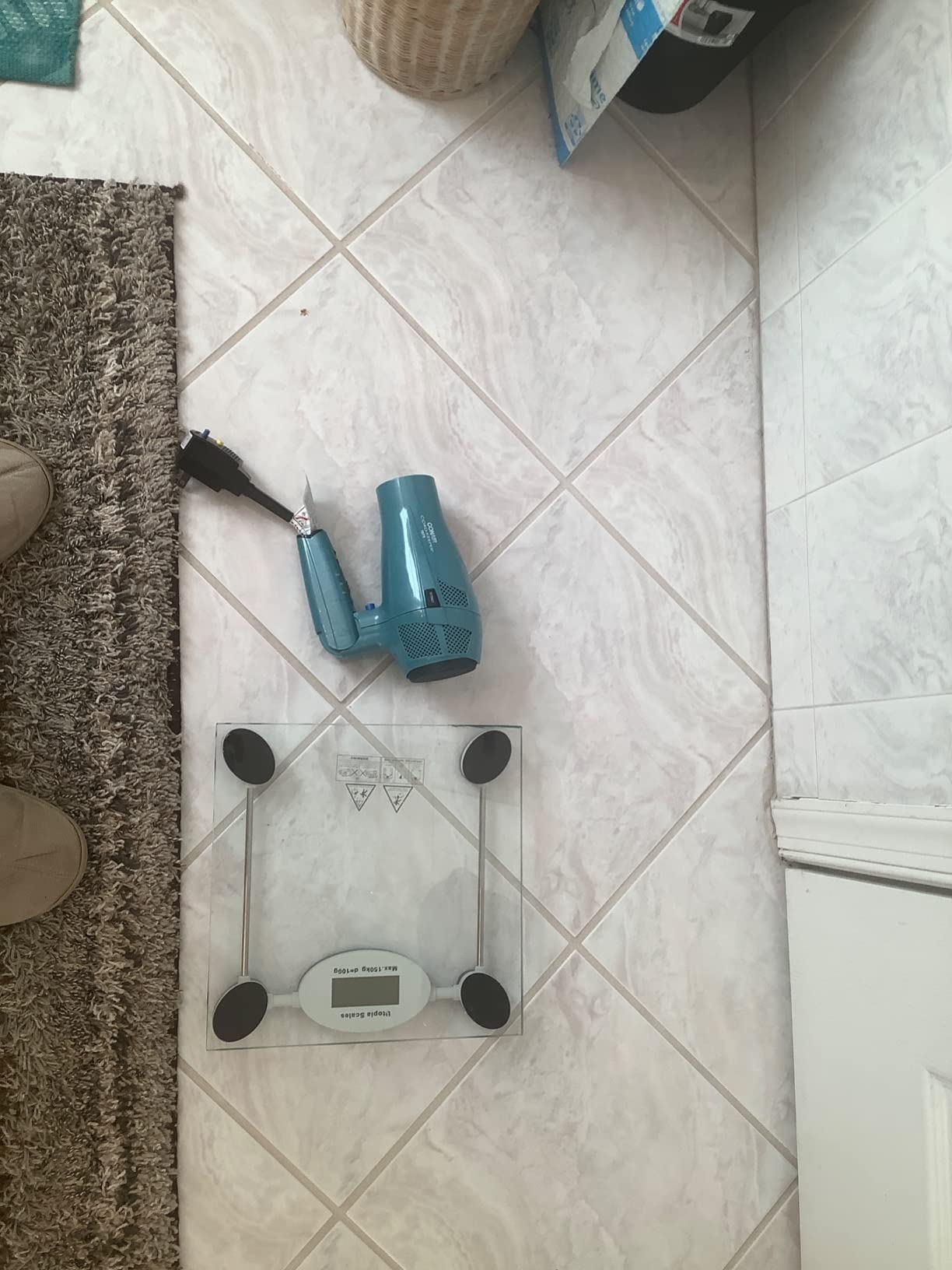 Conair Travel Hair Dryer, Dual Voltage, Folding Handle, 1875W, Blue customer photo 1