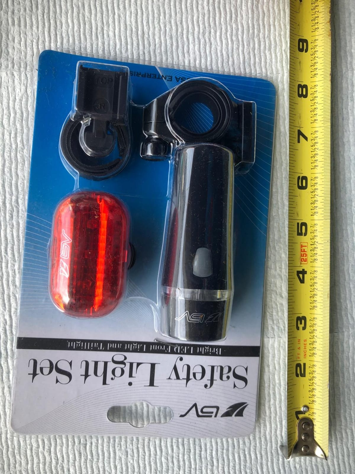 BV Bike Lights, Super Bright with 5 LED Bike Headlight & 3 LED Rear, Bike Lights for Night Riding with Quick-Release, Waterproof Bicycle Light Set, Bike Accessories, Bicycle Accessories, Flashlight customer photo 1