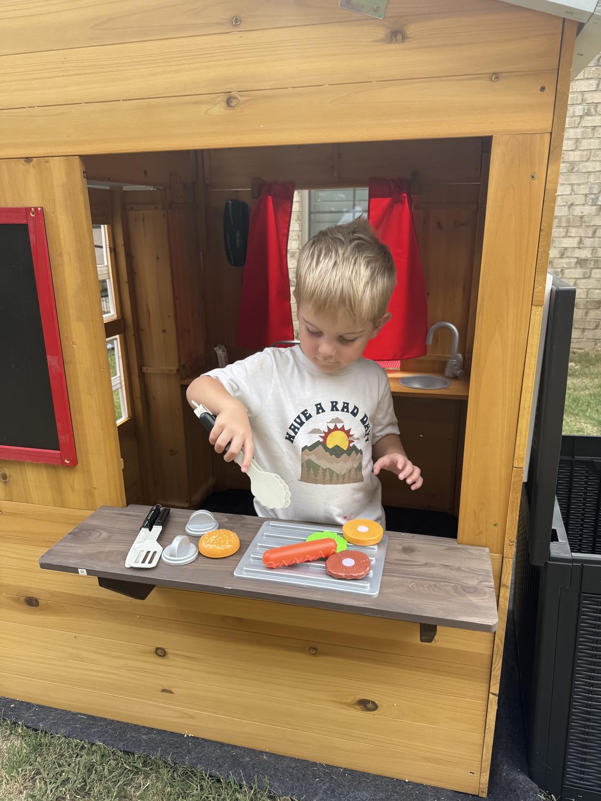 KidKraft Modern Outdoor Wooden Playhouse with Picnic Table, Mailbox and Outdoor Grill ,Gift for Ages 3+ customer photo 2