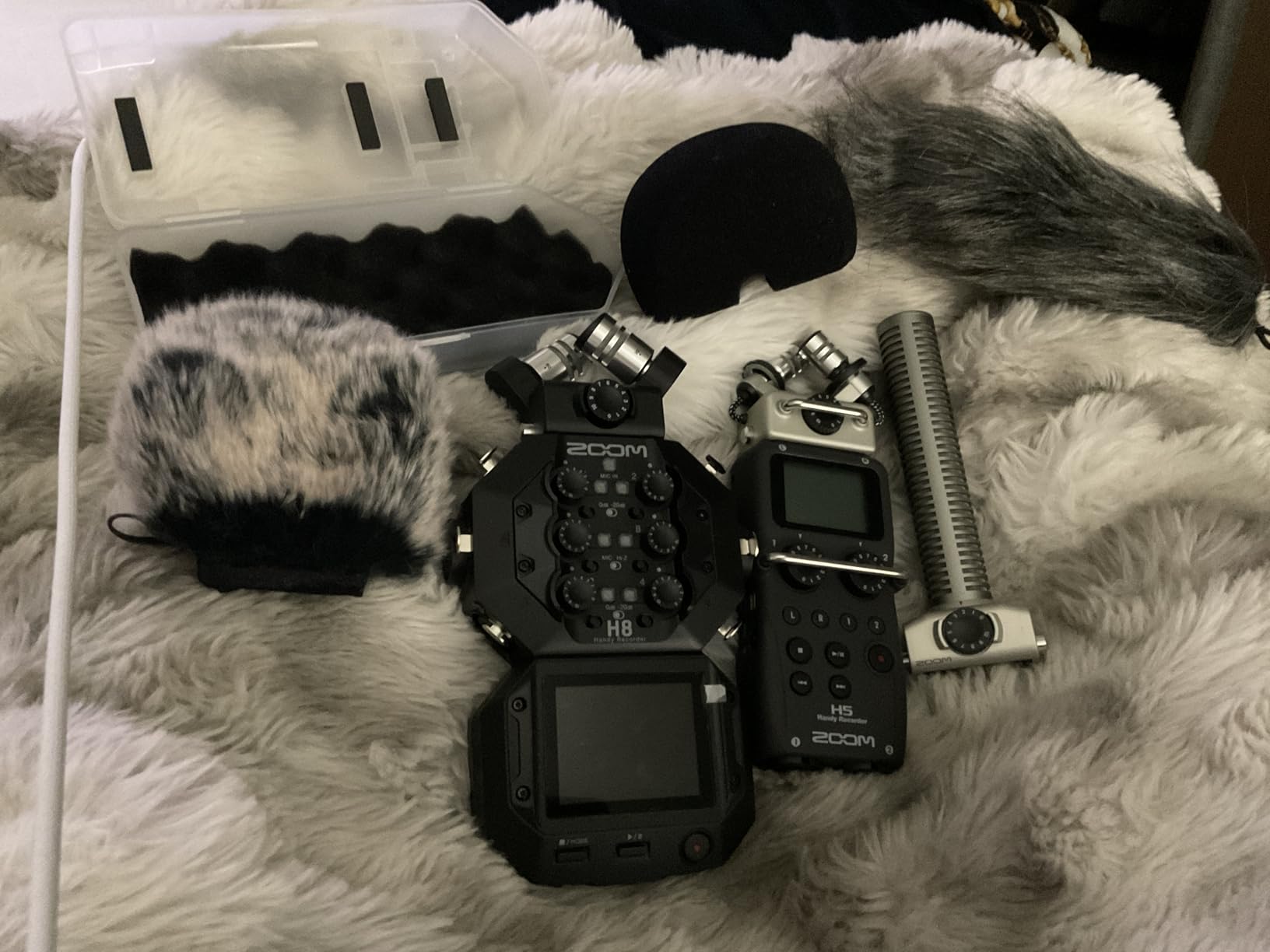 Zoom H5 4-Track Handheld Recorder for Filmmakers & Musicians customer photo 2