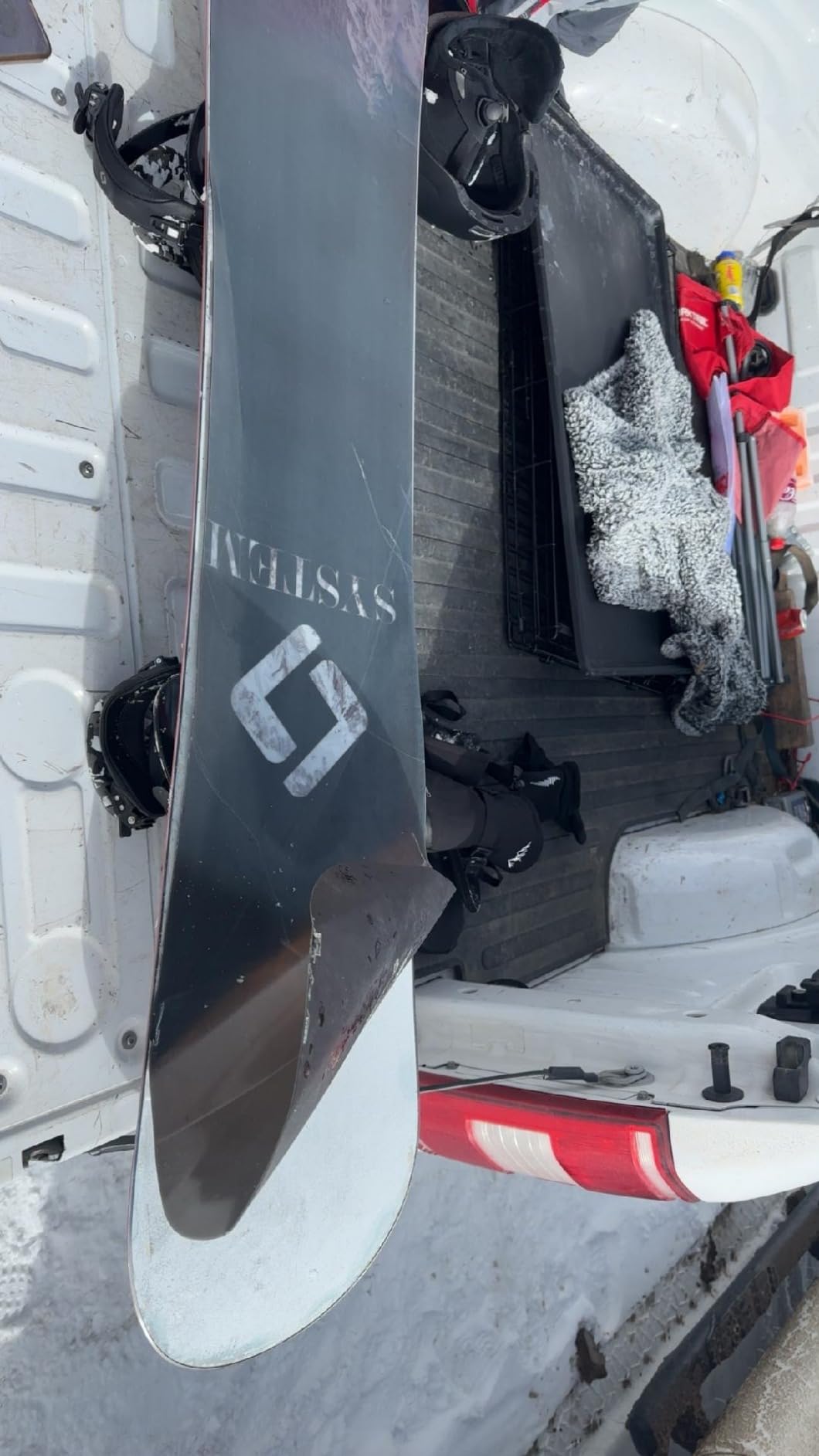 System MTN and APX Complete Men's Snowboard Package customer photo 1