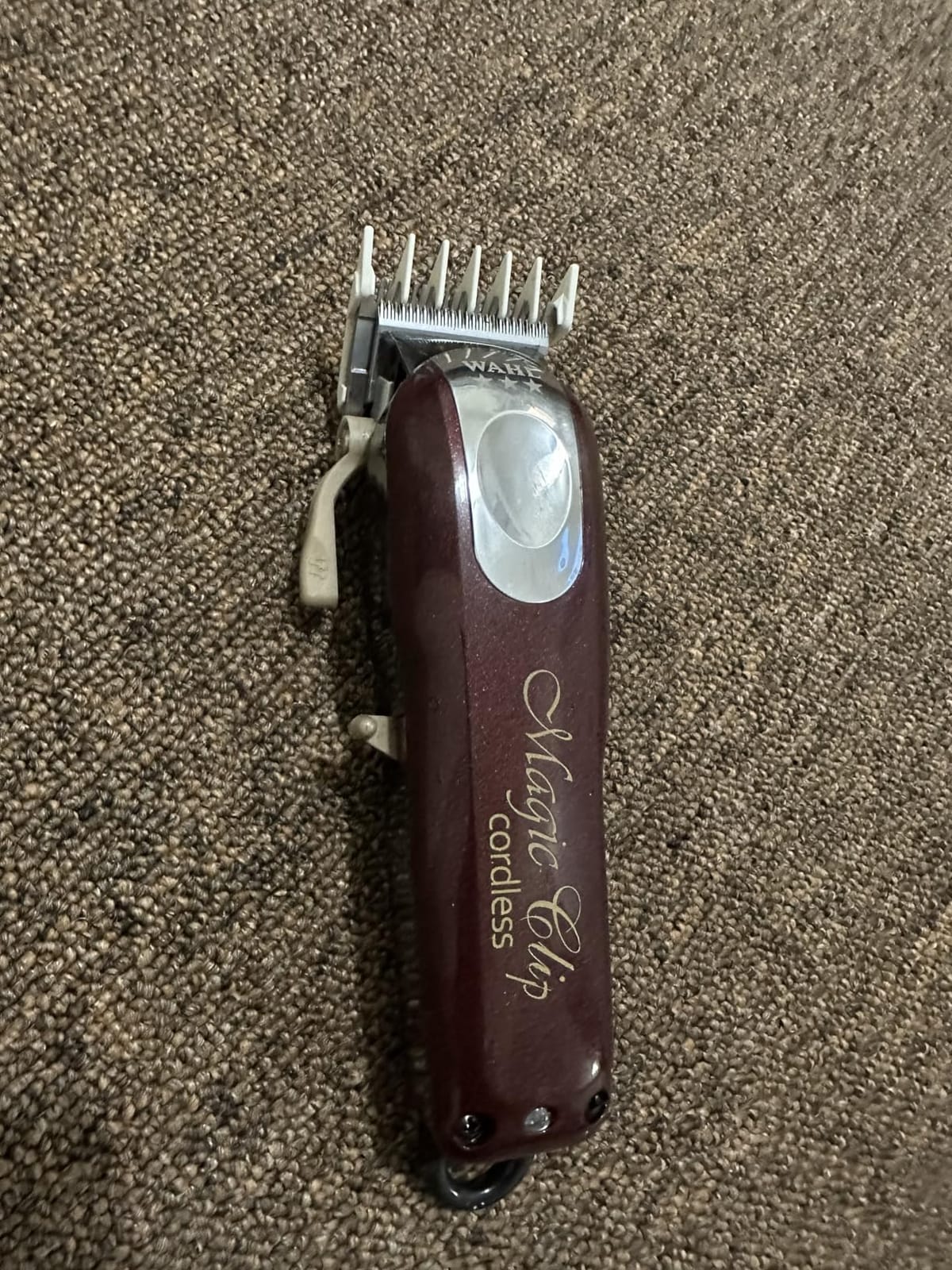 Wahl Professional 5 Star Magic Clip Cordless Clipper, Stagger-Tooth Blade | Seamless Blends & Fades with 100+ Min Lithium-Ion Runtime, Includes 8 Cutting Guides, Oil & Cleaning Brush customer photo 1