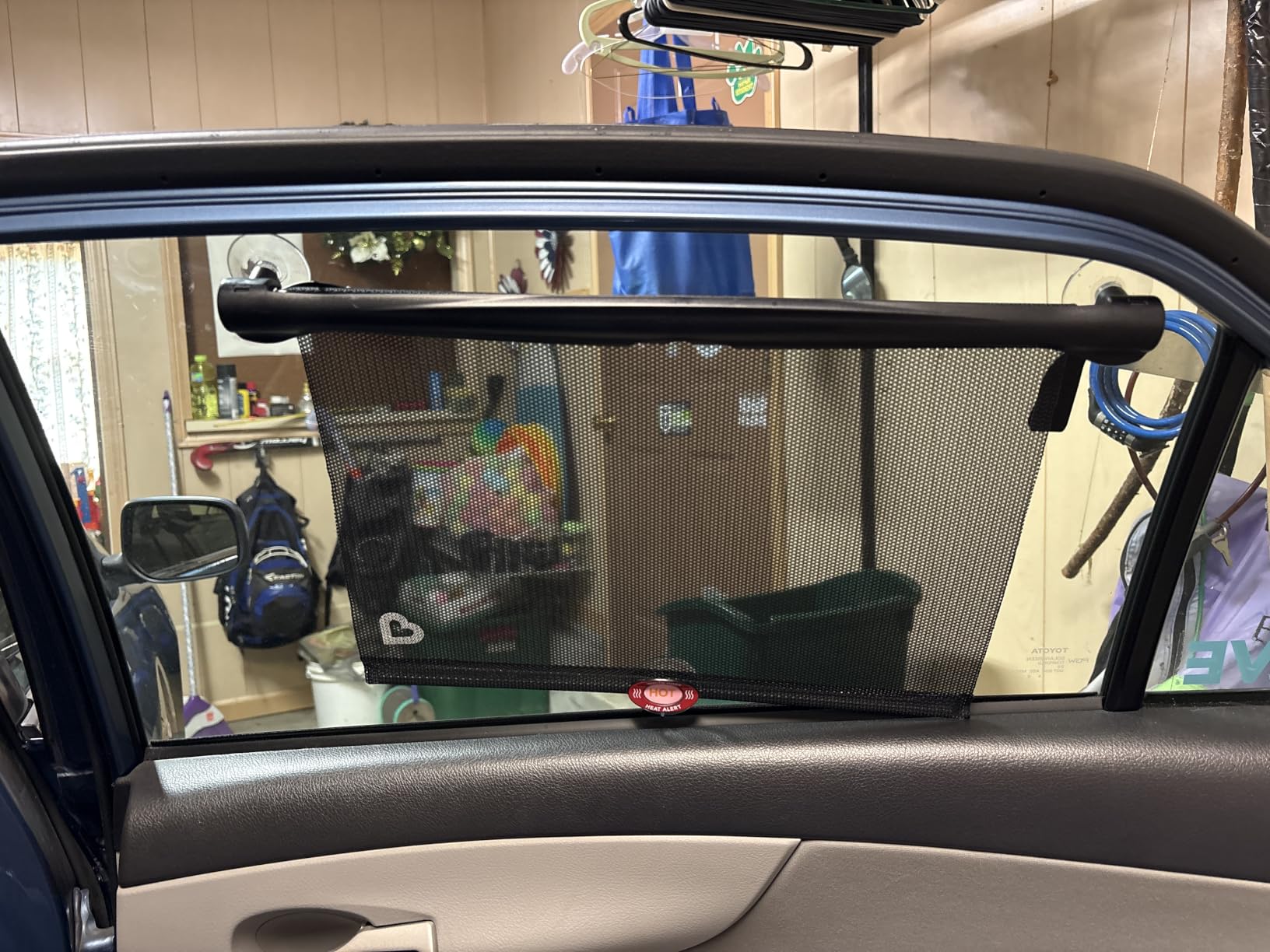 Munchkin Brica Sun Safety Car Window Shade for Baby, 2 Pack, Black customer photo 1
