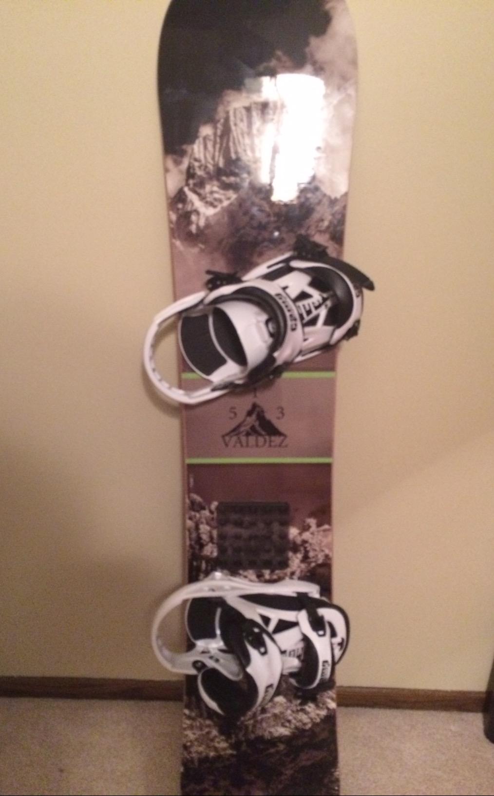 Valdez Snowboard Summit Bindings & APX Boots Men's Complete Snowboard Package customer photo 2