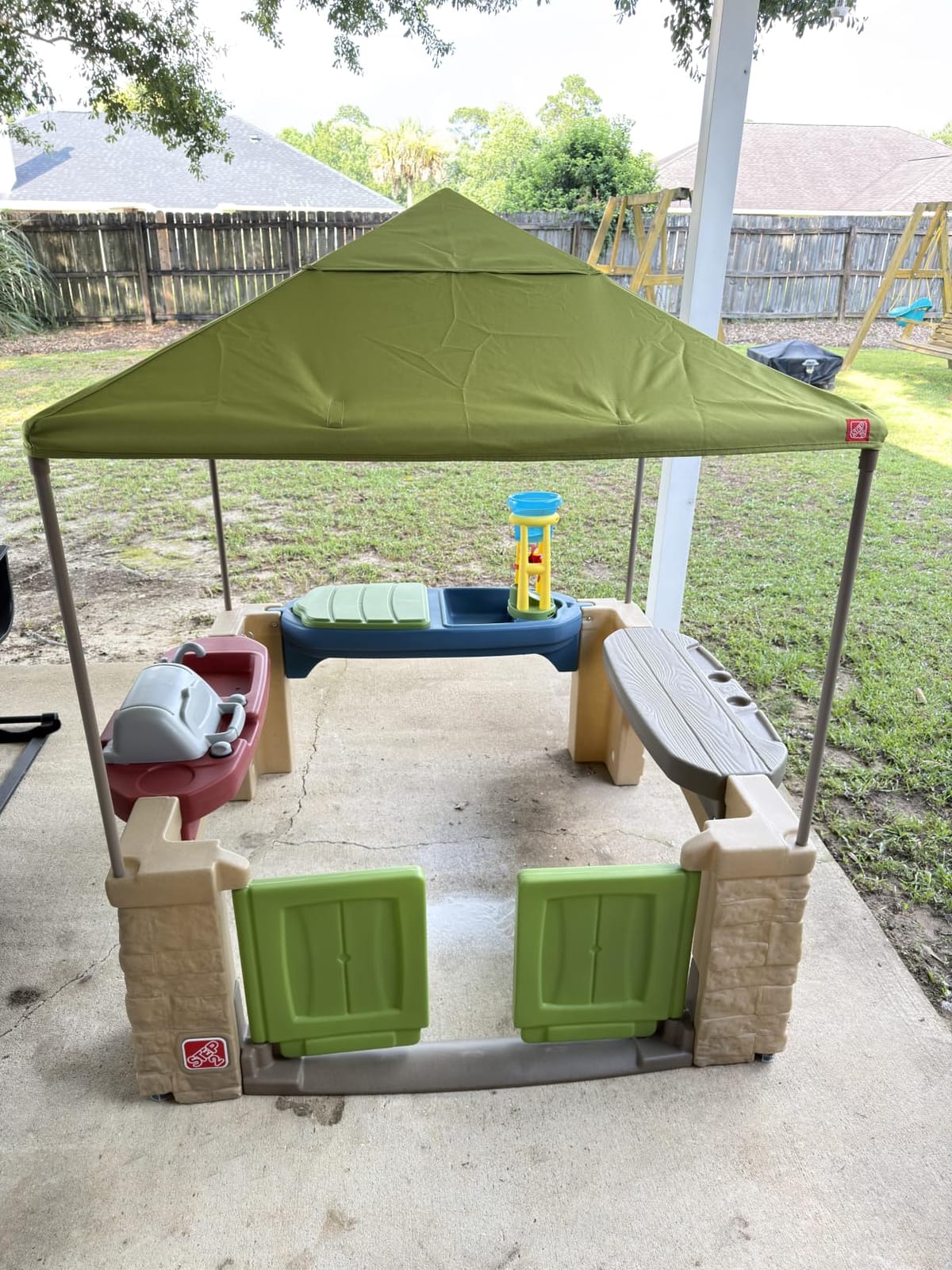 Step2 All Around Playtime Patio with Canopy Playset – Shaded Outdoor Playhouse for Kids with Realistic, Interactive Features, Room for Multiple Toddlers to Play – Dimensions: 60