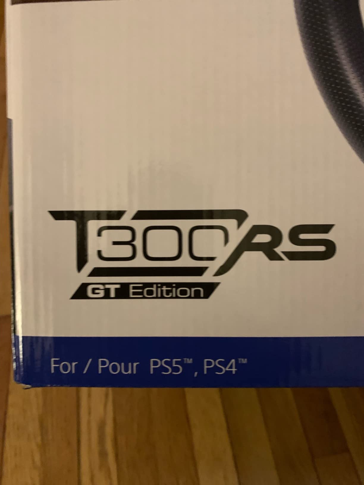Thrustmaster T300RS GT Force Feedback Racing Wheel & 3 Pedal Set - PS5 & PC | Officially licensed Gran Turismo wheel, for Simracing, belt-driven motor, 13 actions buttons, detachable wheel customer photo 2
