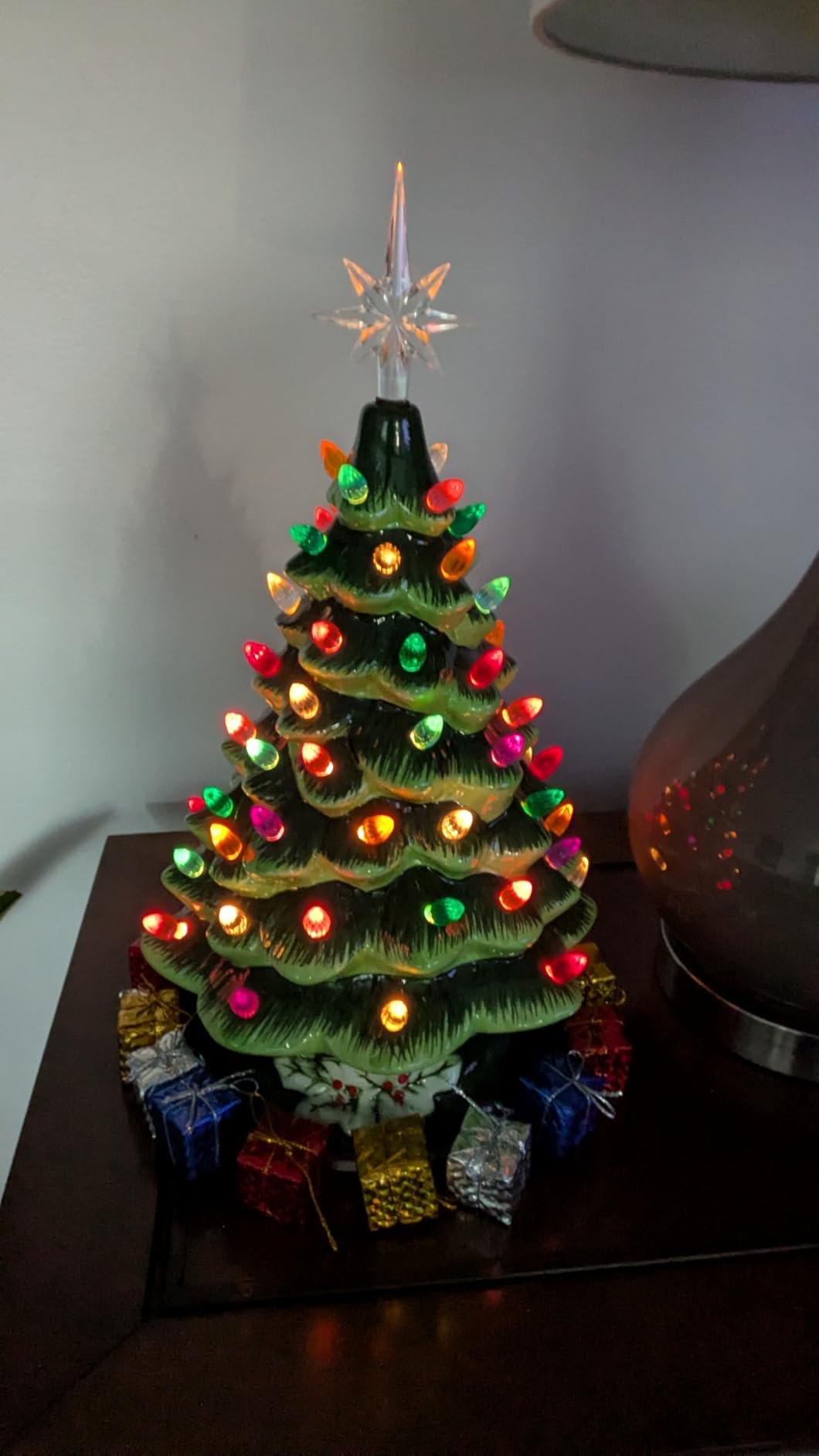 Best Choice Products 15in Ceramic Christmas Tree, Pre-lit Hand-Painted Tabletop Holiday Tree, Star Topper, 64 Lights - Green w/Multicolored Bulbs customer photo 2