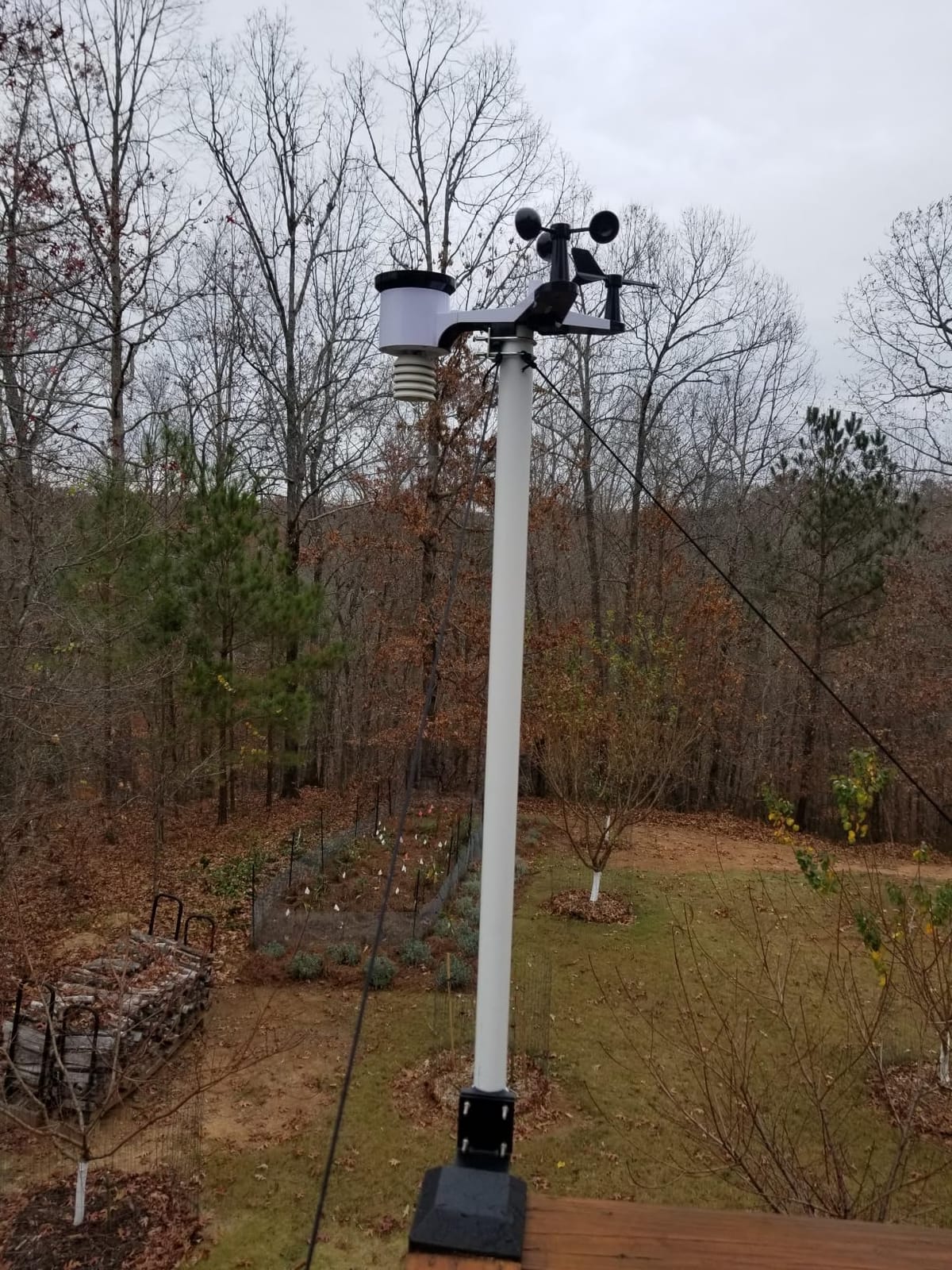 Ambient Weather WS-2902 Wi-Fi Smart Weather Station customer photo 2