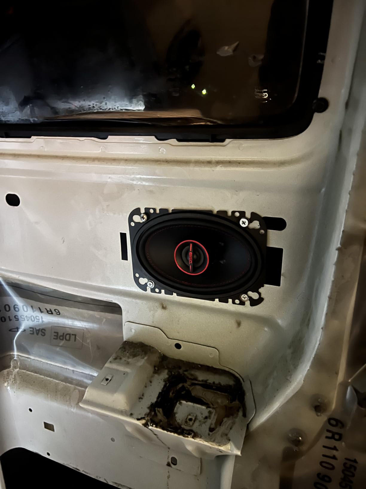 DS18 G6.9Xi GEN-X 6x9 3-Way Coaxial Speakers 180 Watts 4-Ohm with Mylar Dome Tweeters - Grill Included - Full Range Speaker Great for Car Stereo Sound System - Pair customer photo 2