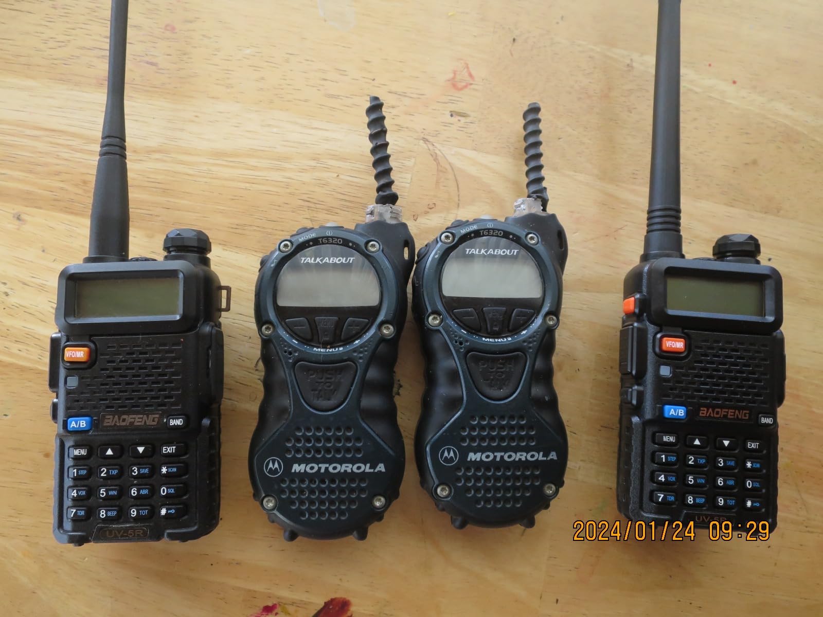 Baofeng UV-5R Ham Radio Handheld, Dual Band Two Way Radio (Black) customer photo 2