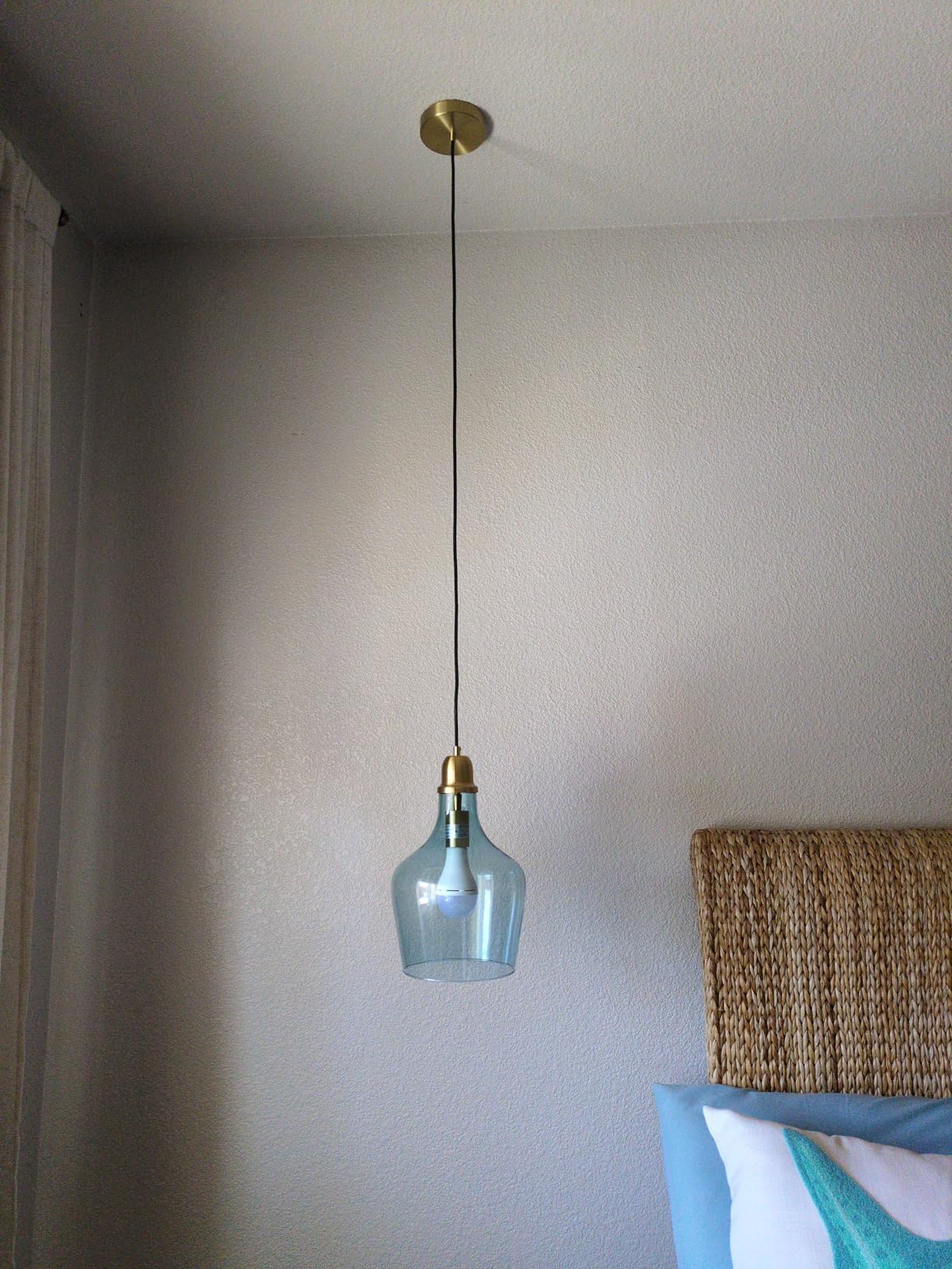 INK+IVY Auburn Pendant Lighting for Dining Room, Industrial Kitchen Lights, Hand-blown Glass Bell Shaped Pendant Light for Kitchen Island, Foyer, Bedroom, 9