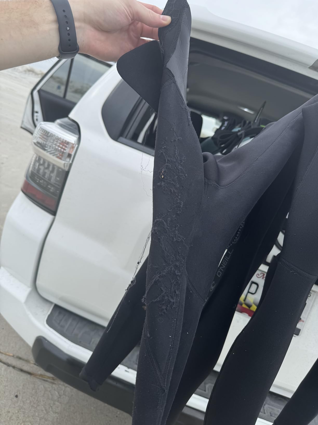 O'Neill Women's Reactor-2 3:2mm Back Zip Full Wetsuit, Lightweight Warmth and Flexibility for All Water Activities customer photo 1