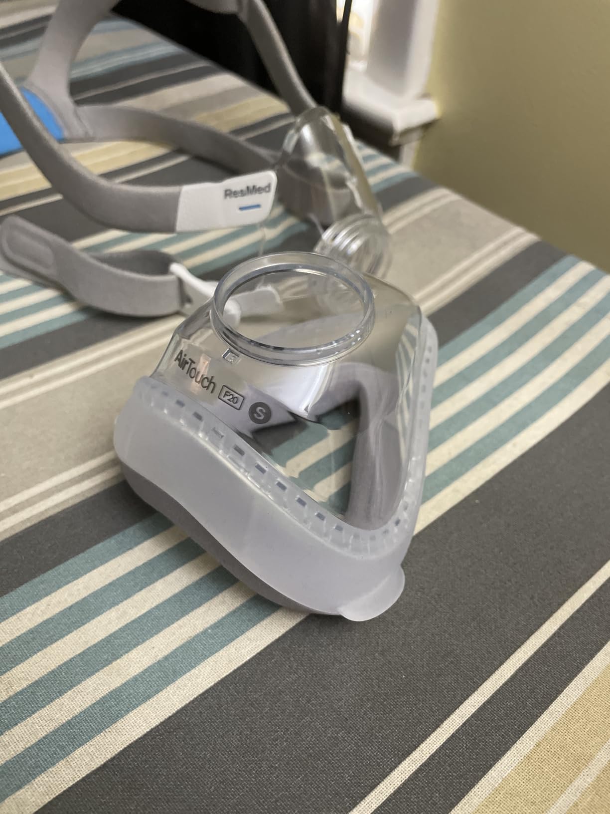ResMed AirFit F20 Cushion Replacement, Large customer photo 1