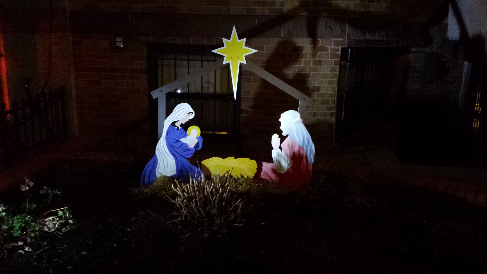 Holy Family Nativity Scene - 3 Weatherproof Nativity Set Figures for Outdoor Christmas Decoration - Easy to Assemble & Store - Life-Size, Colorful customer photo 2