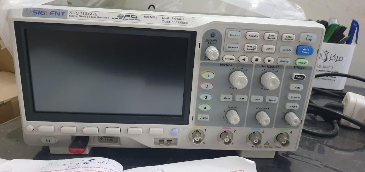 Siglent Technologies SDS1104X-E 100Mhz Digital Oscilloscope 4 Channels Standard Decoder, Grey customer photo 2