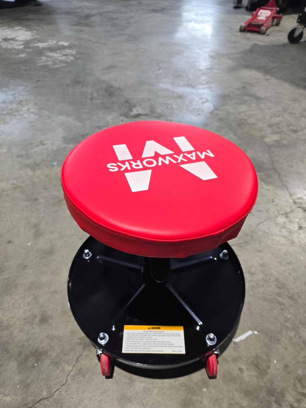 MaxWorks 80771 Pneumatic Roller Seat/Creeper with Adjustable Height - 300 lb Capacity customer photo 2