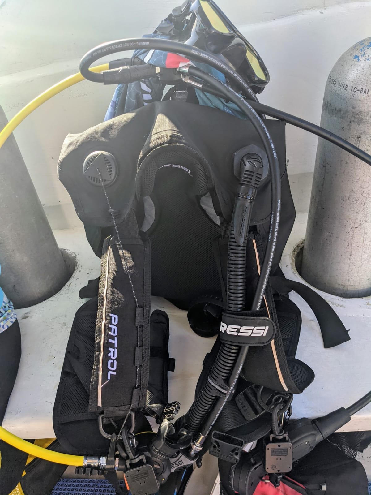 Cressi Travel-Friendly Light Back Inflation BCD for Scuba Diving | Patrol: Designed in Italy customer photo 1