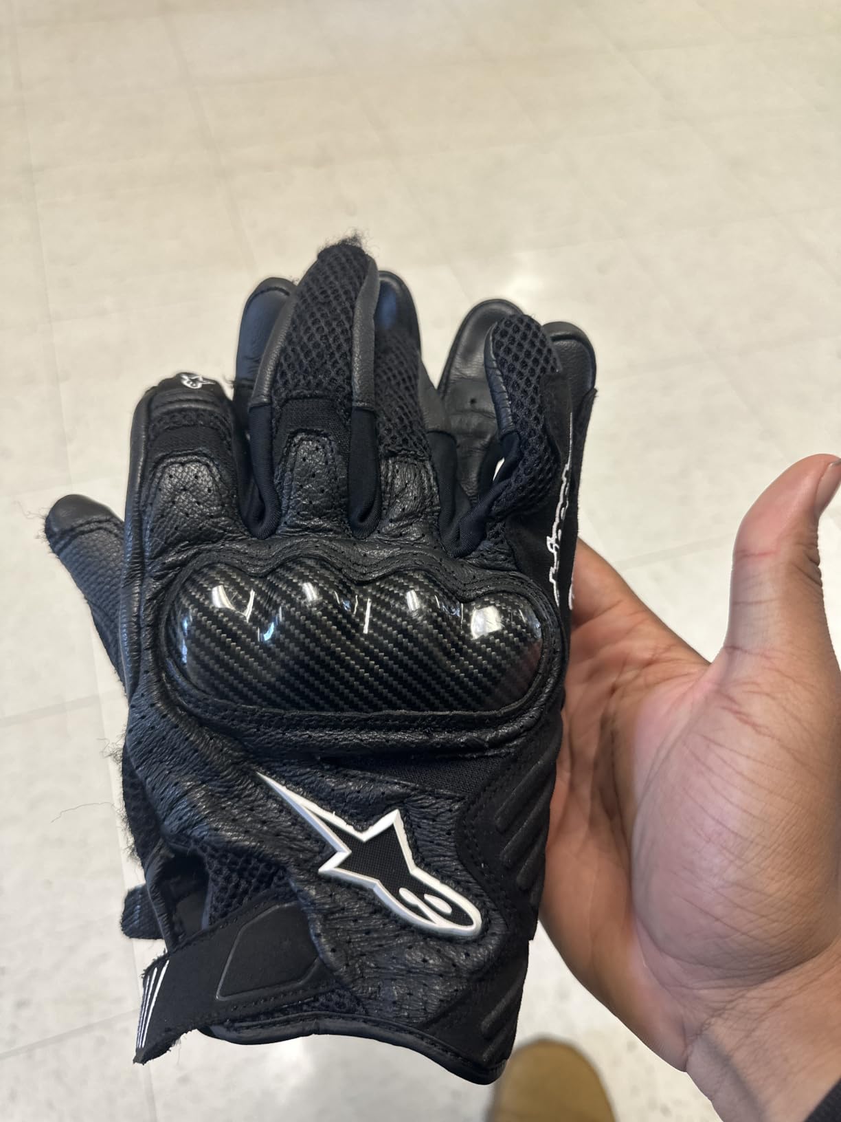 Alpinestars SMX 1 Air V2 Motorcycle Gloves Lightweight Ventilated Design Street Riding Comfort Enhanced Grip Protection customer photo 2