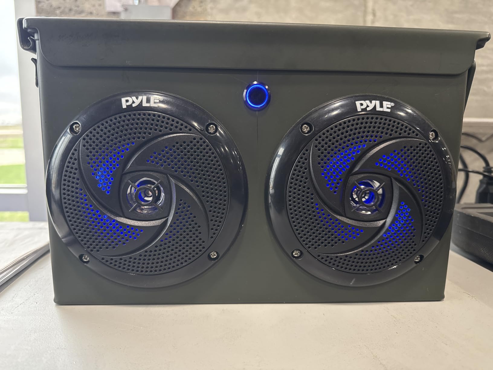Pyle Marine Speakers -5.25 Inch 2 Way Waterproof and Weather Resistant Outdoor Audio Stereo Sound System with LED Lights,180 Watt Power and Low Profile Slim Style -1 Pair -PLMRS53BL (Black) customer photo 1