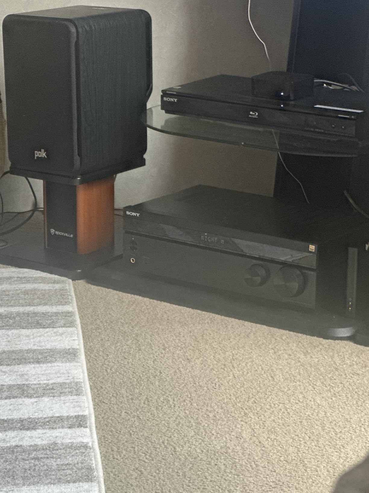 Sony STRDH590 5.2 Channel Surround Sound Home Theater Receiver: 4K HDR AV Receiver with Bluetooth,Black customer photo 2