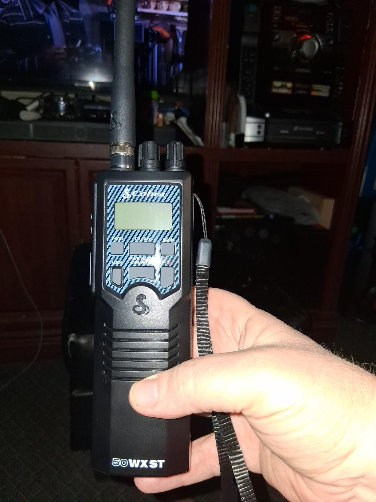 Cobra HHRT50 Road Trip CB Radio - 2-Way Handheld Emergency Radio with Access to Full 40 Channels & NOAA Alerts, Rooftop Magnet Mount Antenna and Omni-Directional Microphone, Black, 6.3