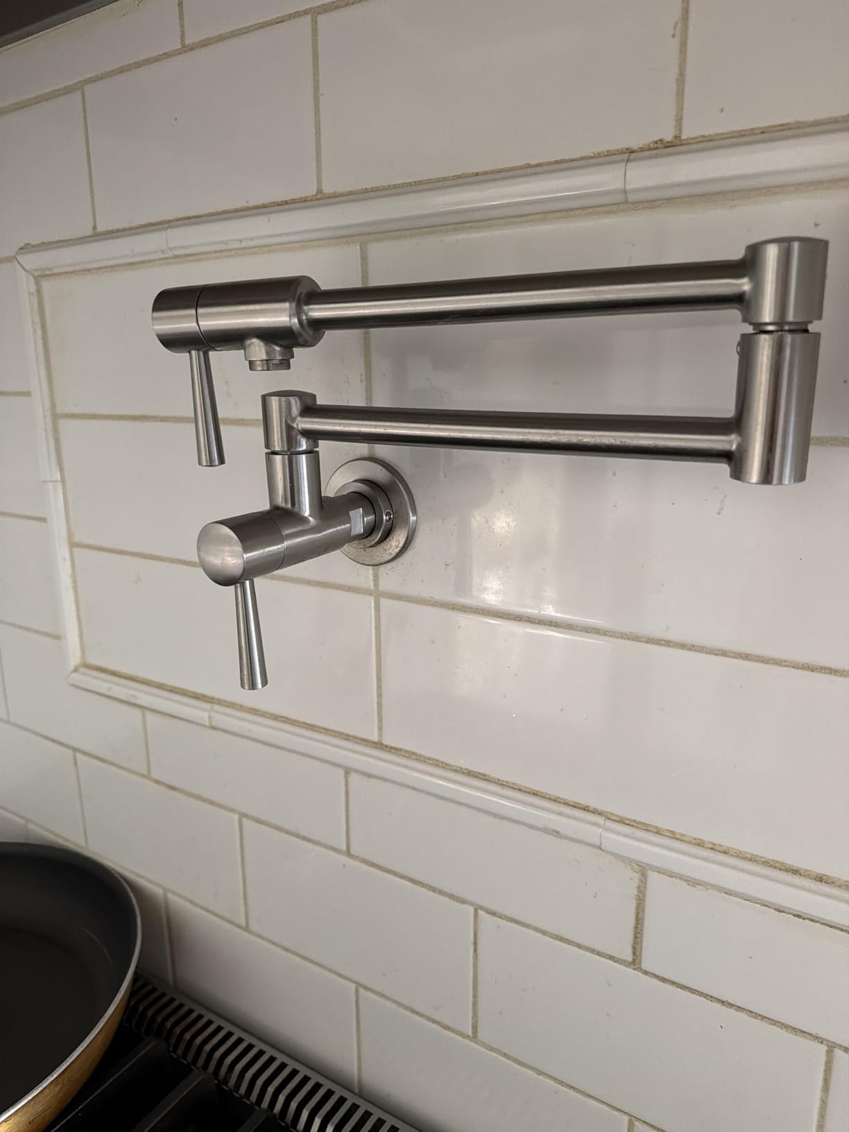 SUMERAIN Pot Filler Faucet Wall Mounted Over Stove, Chrome Finish customer photo 1