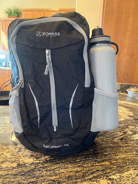 ZOMAKE Lightweight Packable Backpack 30L, Foldable Travel Hiking Daypack customer photo 2