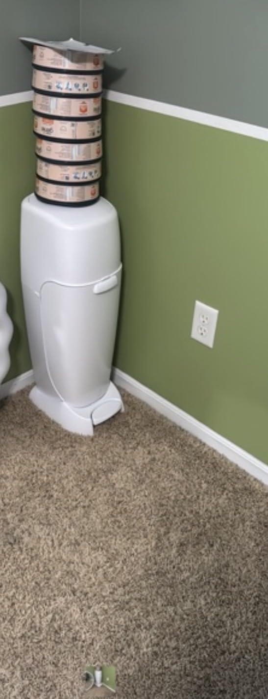 Diaper Genie Registry Gift Set | Includes Diaper Genie Complete Diaper Pail, 8 Refill Bags, 1 Carbon Filter | Perfect Starter Kit customer photo 2