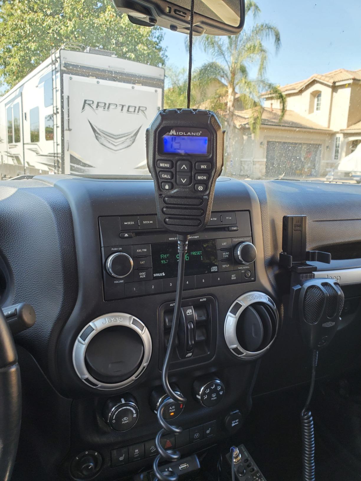 Midland MXT275 15W MicroMobile GMRS Two-Way Radio customer photo 2