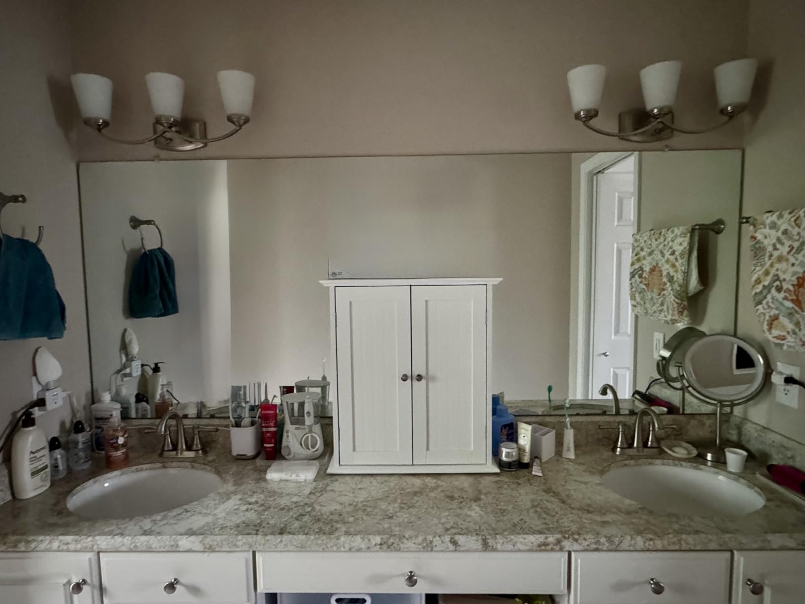ChooChoo Bathroom Wall Cabinet with 2 Doors, Over The Toilet customer photo 2