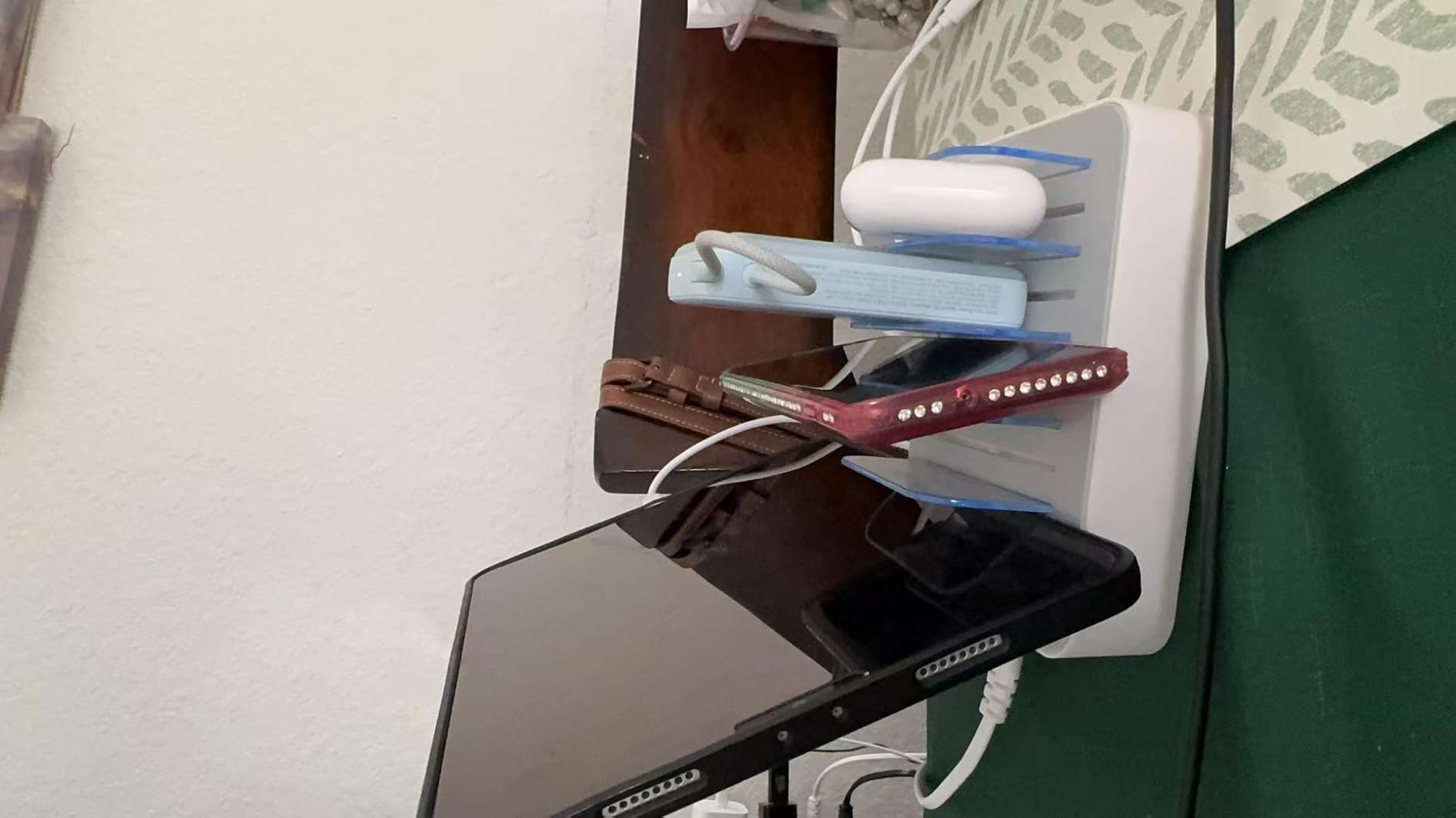 MSTJRY Charging Station for Multiple Devices : 5 Port Multi USB-A Charger Stations Multi-Device Organizer Charging Dock Designed for iPhone iPad Cell Phone Tablets (7 Short Cables Included) customer photo 2