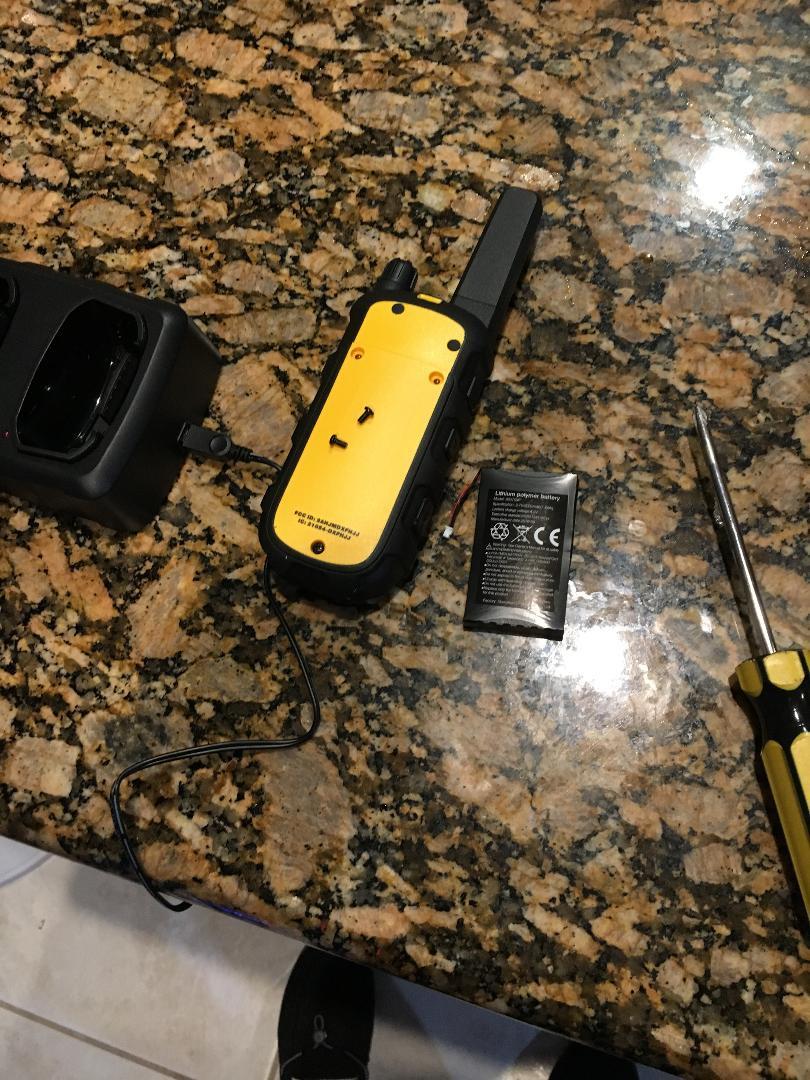 DEWALT DXFRS800 FRS Walkie Talkies, 2W, IP67 Waterproof, 2 Pack customer photo 2
