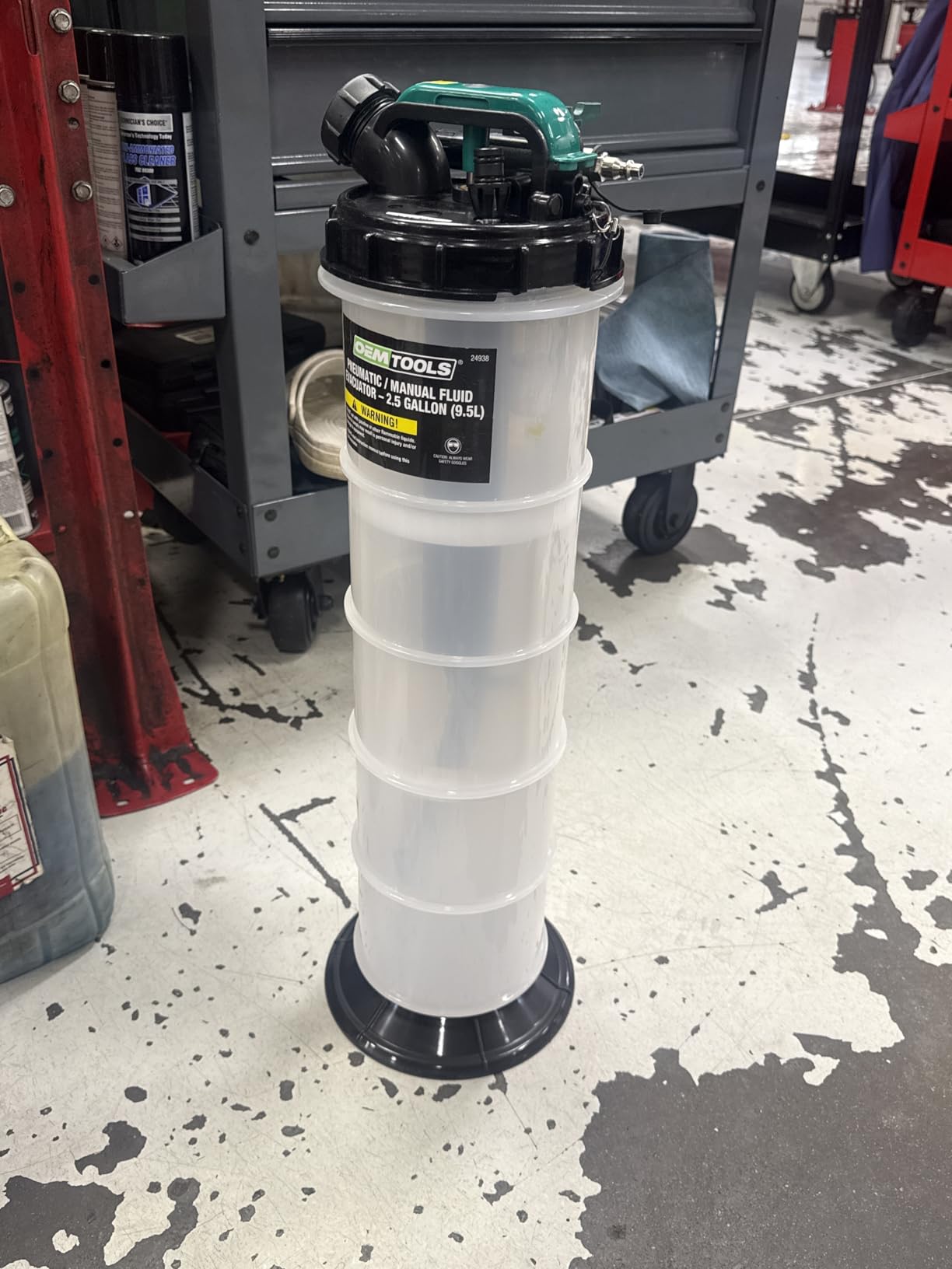 OEMTOOLS 24937 Pneumatic/Manual Fluid Extractor, 6L Oil Extractor Pump customer photo 1