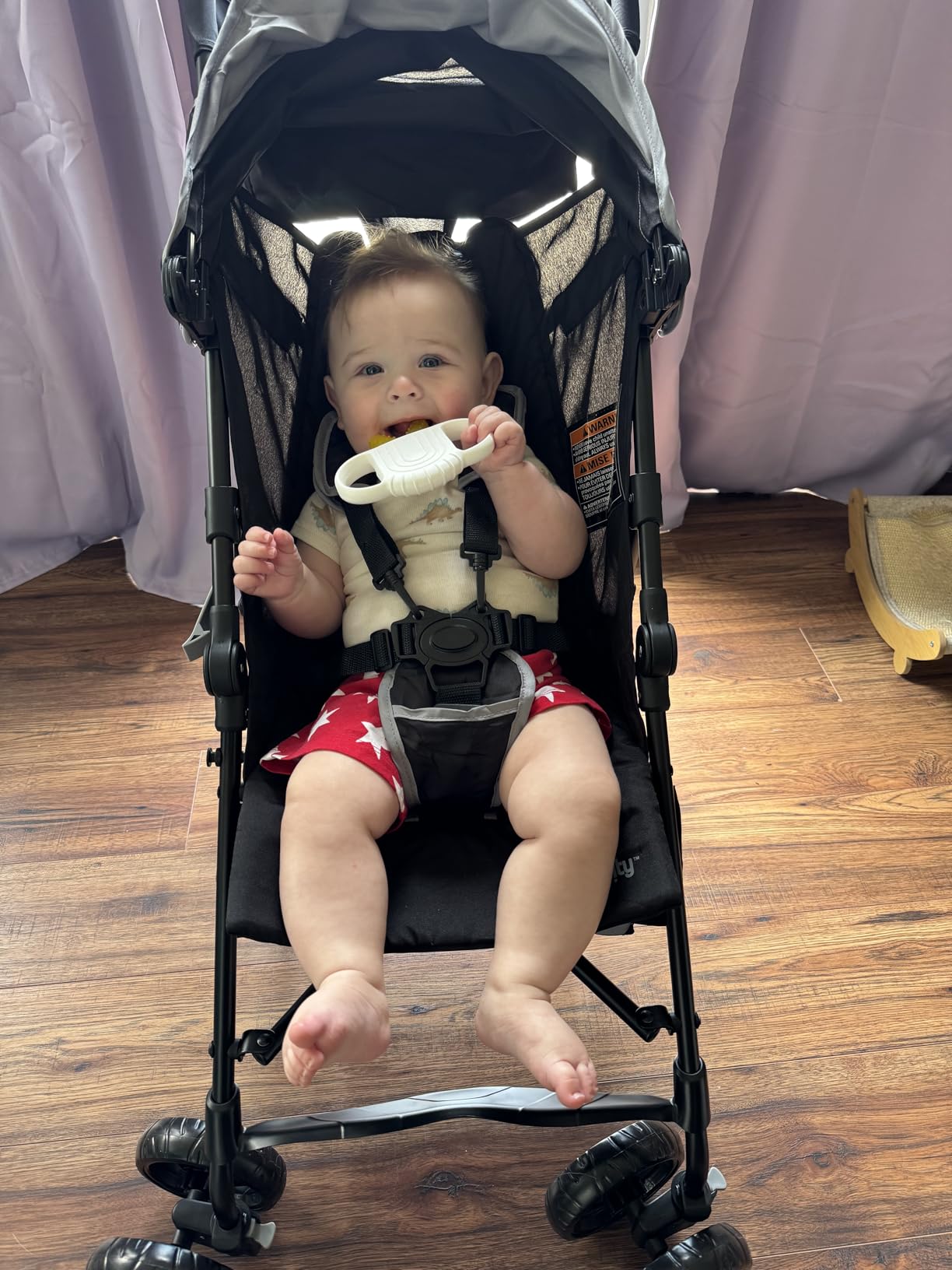 Ingenuity 3D Mini Convenience Stroller – Lightweight Stroller with Compact Fold, Multi-Position Recline, Canopy with Pop Out Sun Visor and More – Umbrella Stroller for Travel and More, Gray customer photo 1