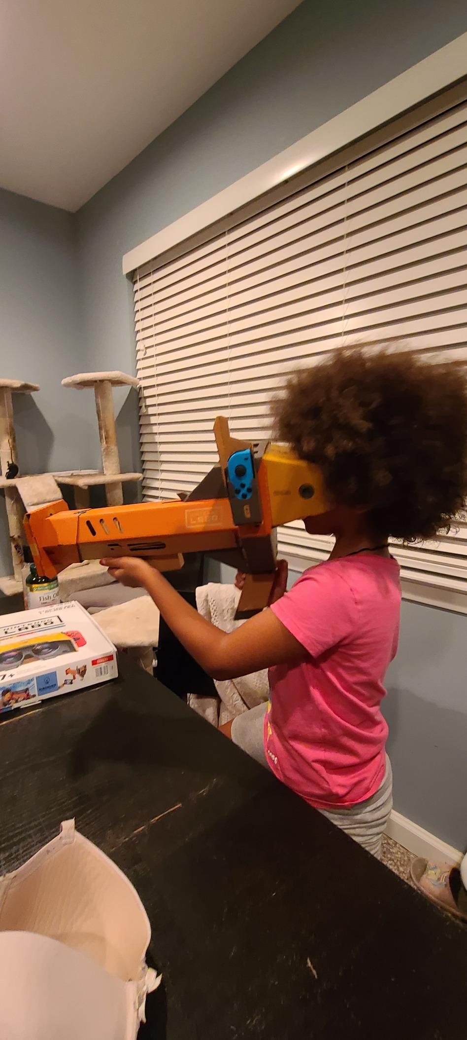 Nintendo Labo Toy-Con 04: VR Kit - Starter Set + Blaster - Switch customer photo 2