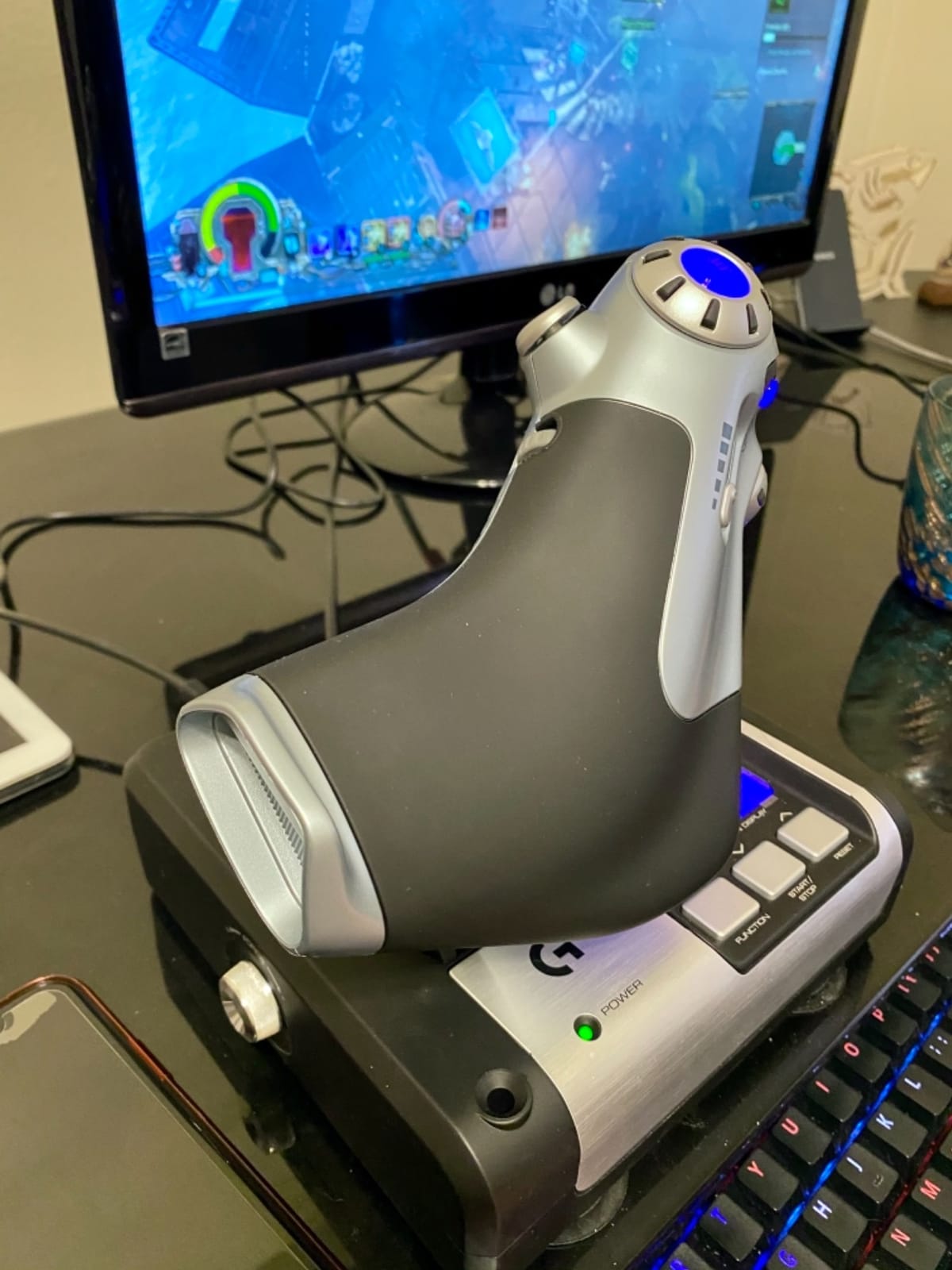 Logitech G X52 Flight Control System customer photo 2