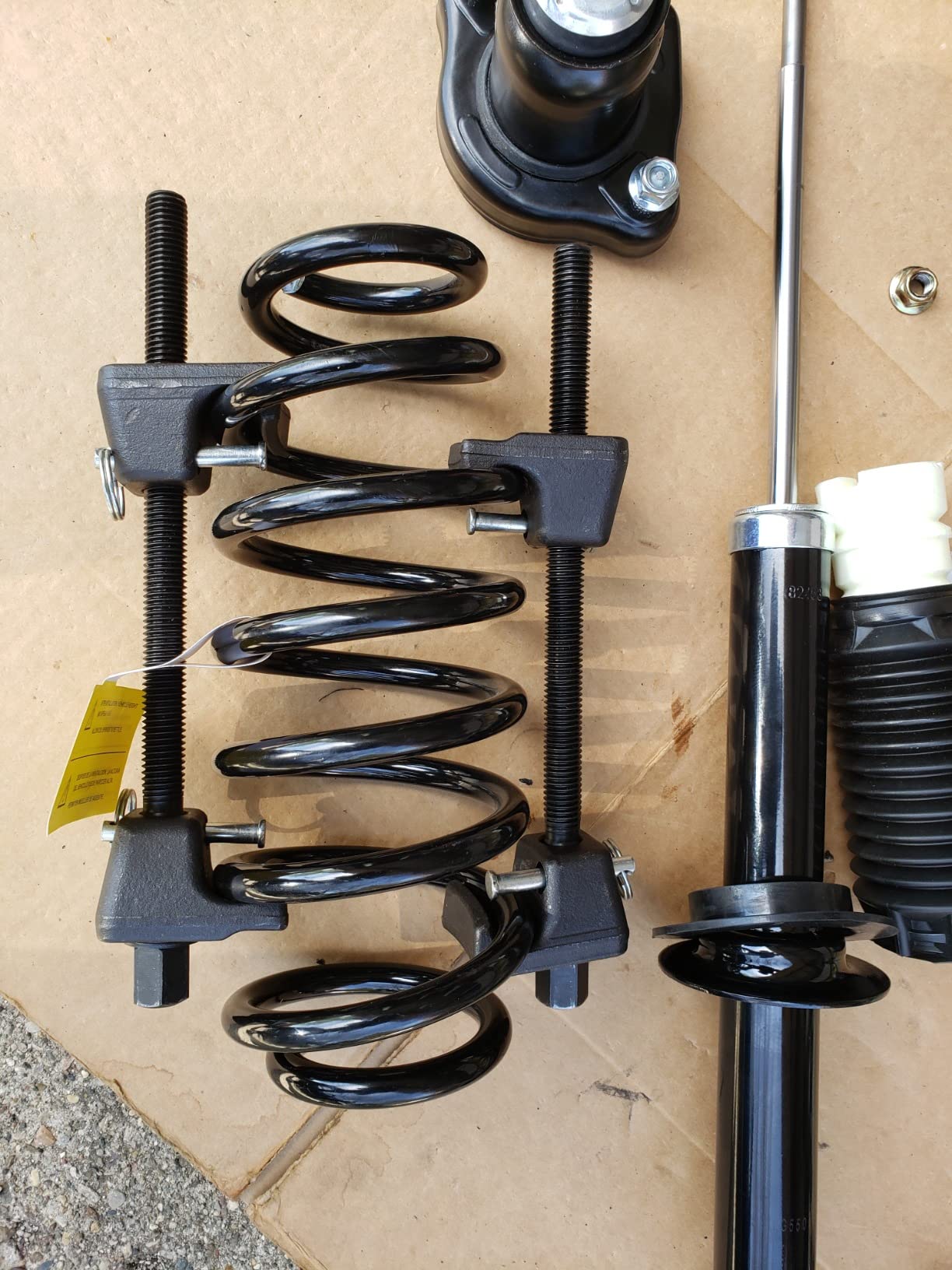 OEMTOOLS Coil Spring Compressor, MacPherson Strut Spring Compressor customer photo 1