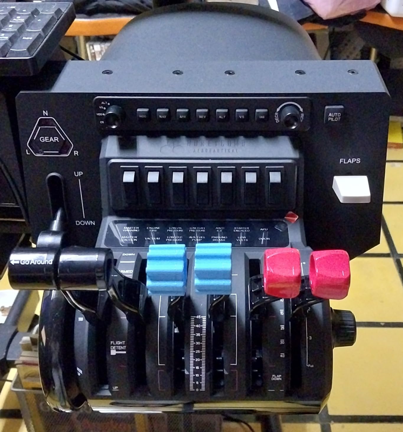 Honeycomb Bravo Throttle Quadrant | Flight simulator controls w/autopilot, annunciator panel, gear, flaps customer photo 2