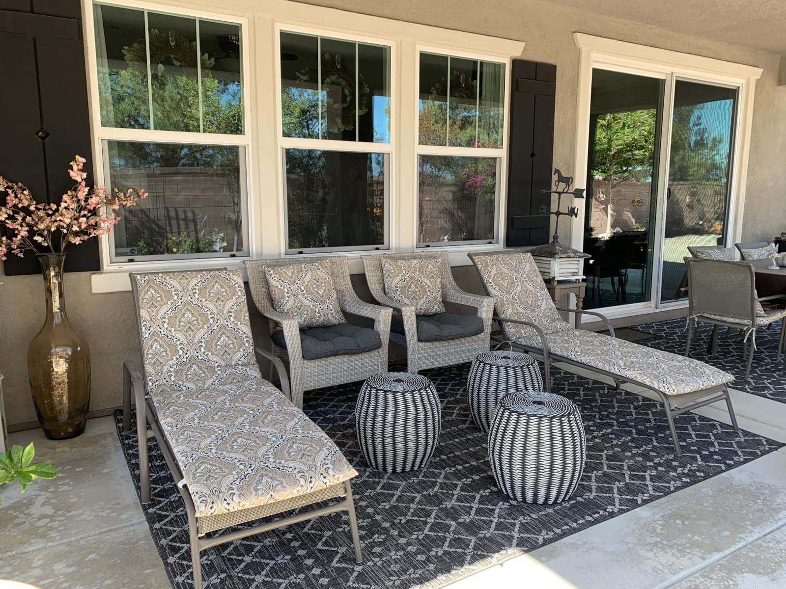 JONATHAN Y Moroccan Geometric Indoor Outdoor Area Rug 8X10 Natural/Black, Ourika Textured Weave for Backyard, Patio, Porch, Easy-Cleaning, High Traffic, Pet-Friendly, Non-Shedding (SMB108D-8) customer photo 2
