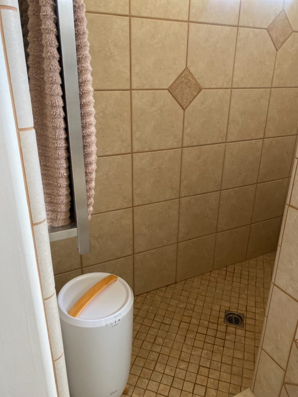 Zadro Large Hot Towel Warmer Bucket Timer Electric Towel Warmer for Bathroom Auto-Shut Off Heated Towel Warmer Spa customer photo 2