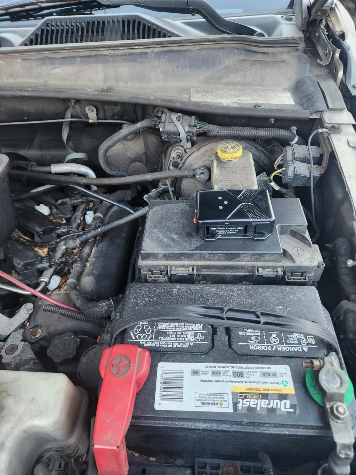 Battery Operated Ultrasonic Under Hood Rodent Repellent for Car Engines customer photo 1