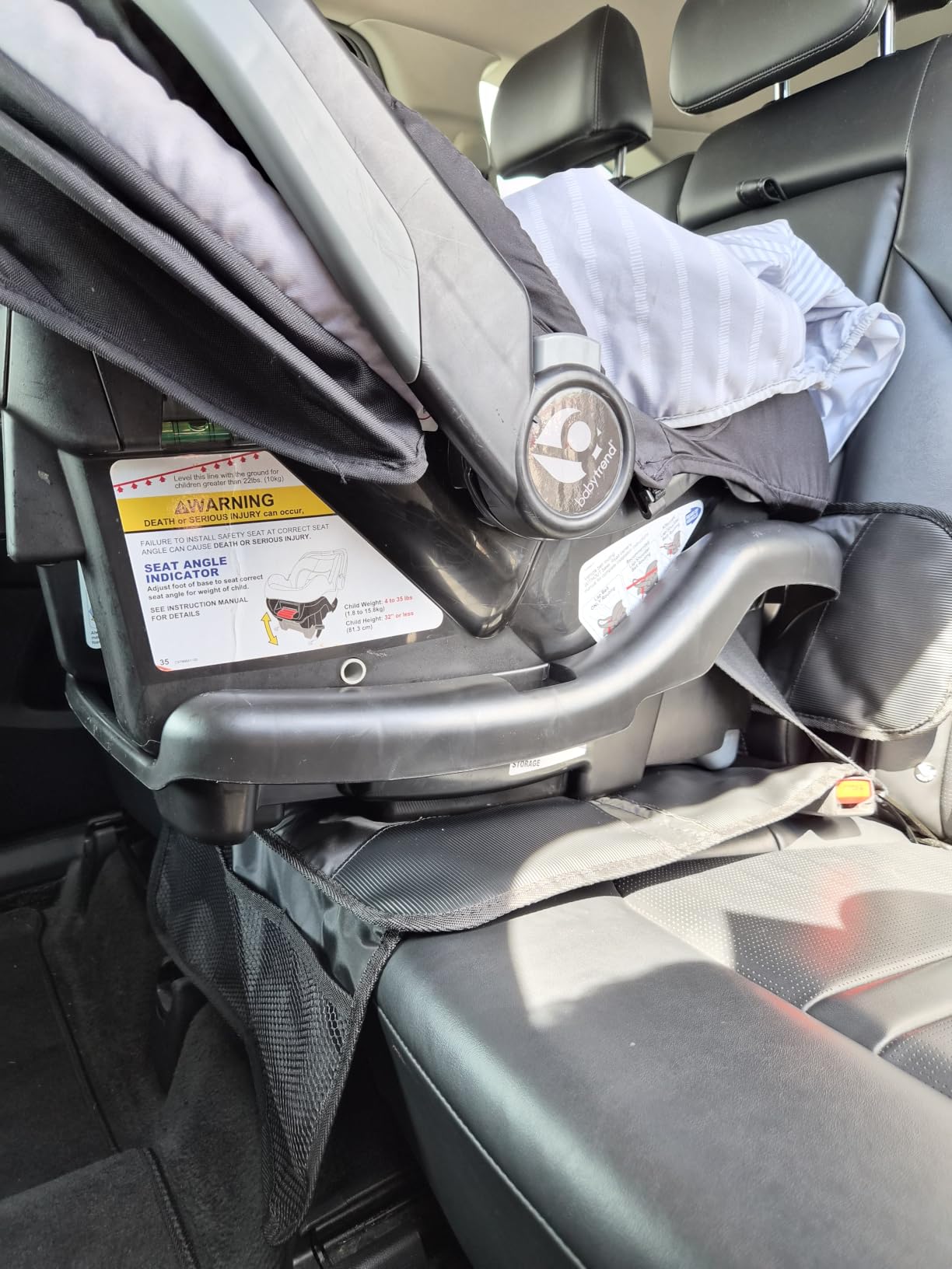 Kaiphy Car Seat Protector - Seat Protection Mat - Thick Padding - Durable, Waterproof Fabric, Leather Reinforced Corners & 3 Pockets for Handy Storage Black customer photo 1