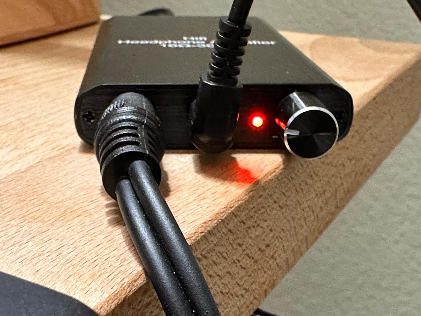 LVY Portable Headphone Amplifier 3.5mm Audio Rechargeable Two-Stage GAIN Switch HiFi Headphone Amplifier Compatible MP3/4, Phones, Computer and Various 3.5mm Audio Digital Devices customer photo 1