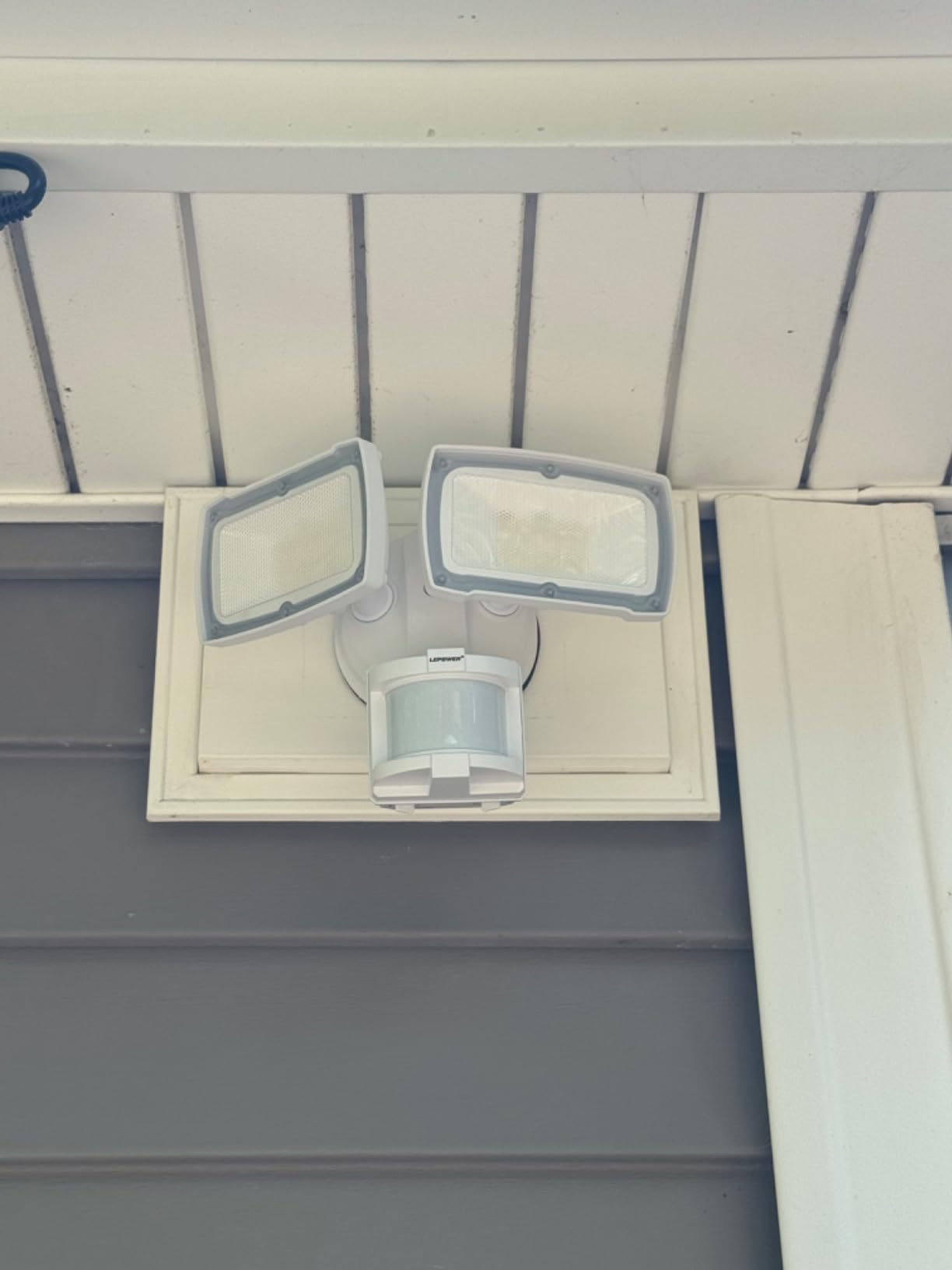 LEPOWER Hardwired LED Security Lights Motion Sensor Outdoor, 40W 4000LM customer photo 1