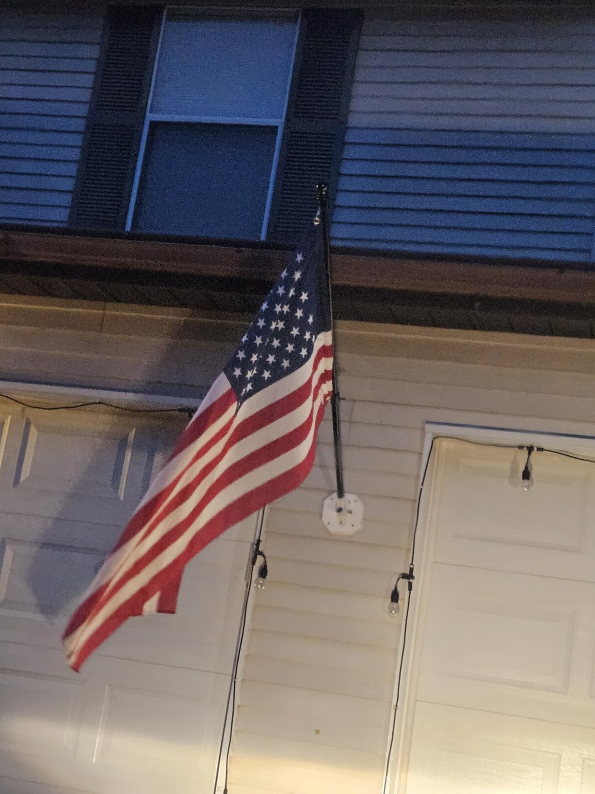 COCONUT 5FT Stainless Steel Tangle Free Flag Pole, for 3x5 American Flag, House Porch Residential Commercial Use, Silver (Bracket Not Included) customer photo 2