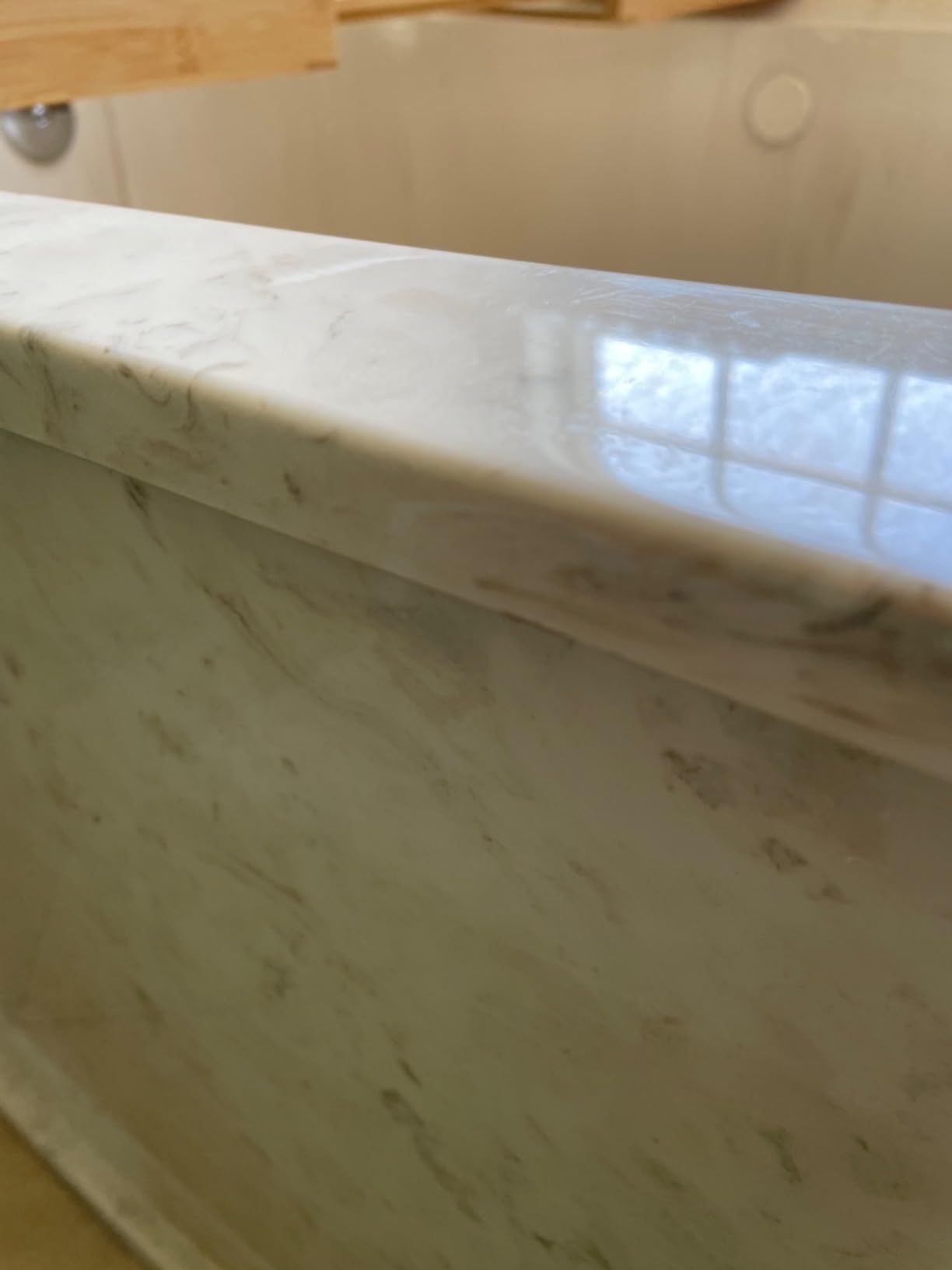 Vaunn Medical Secure Bathtub Safety Rail, Shower Grab Bar Handle for Elderly and Disabled, Secure Locking Tub Clamp, 300 lbs customer photo 2