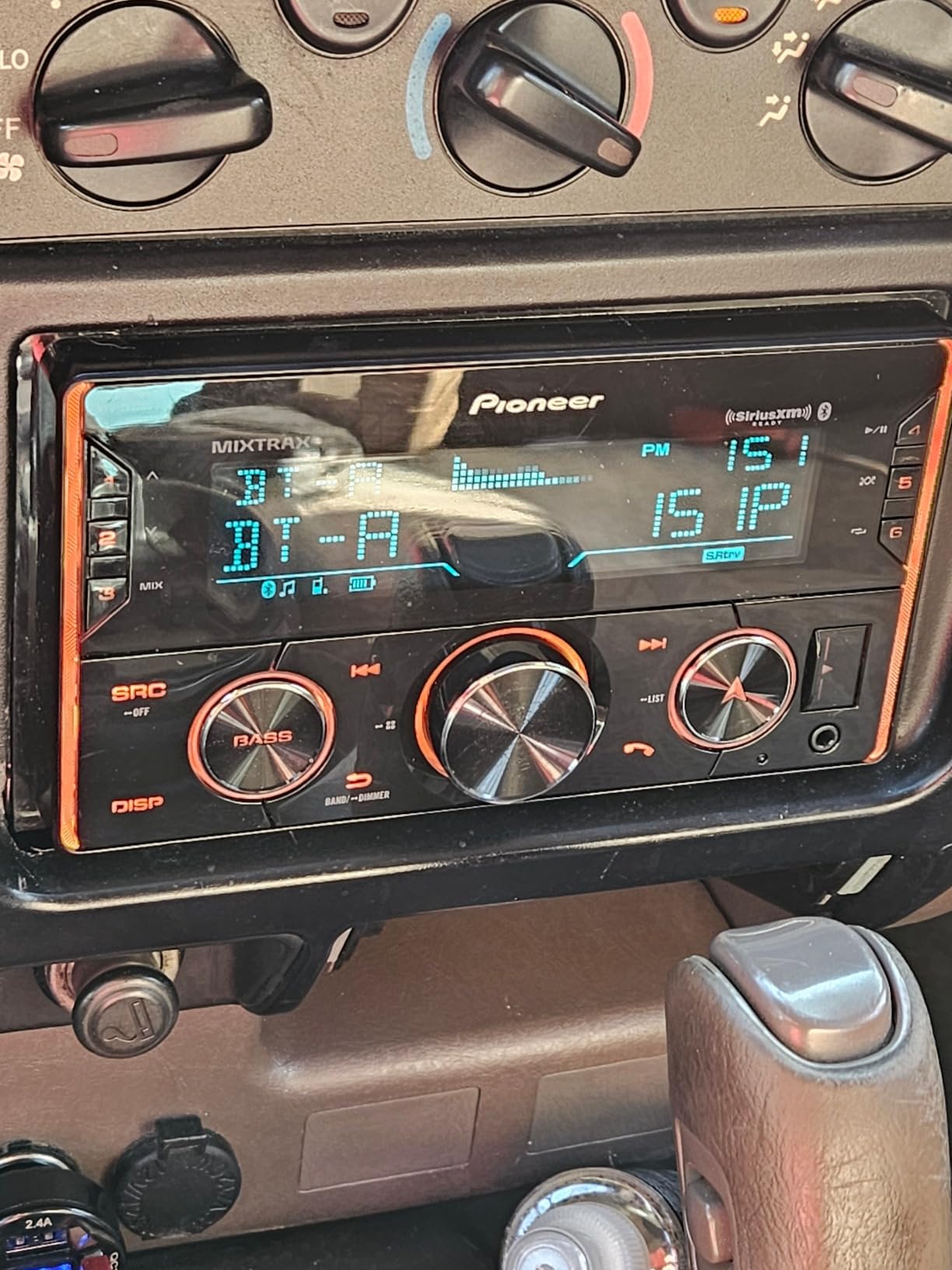 Pioneer MVH-S622BS Double Din Car Stereo with Bluetooth, USB customer photo 2