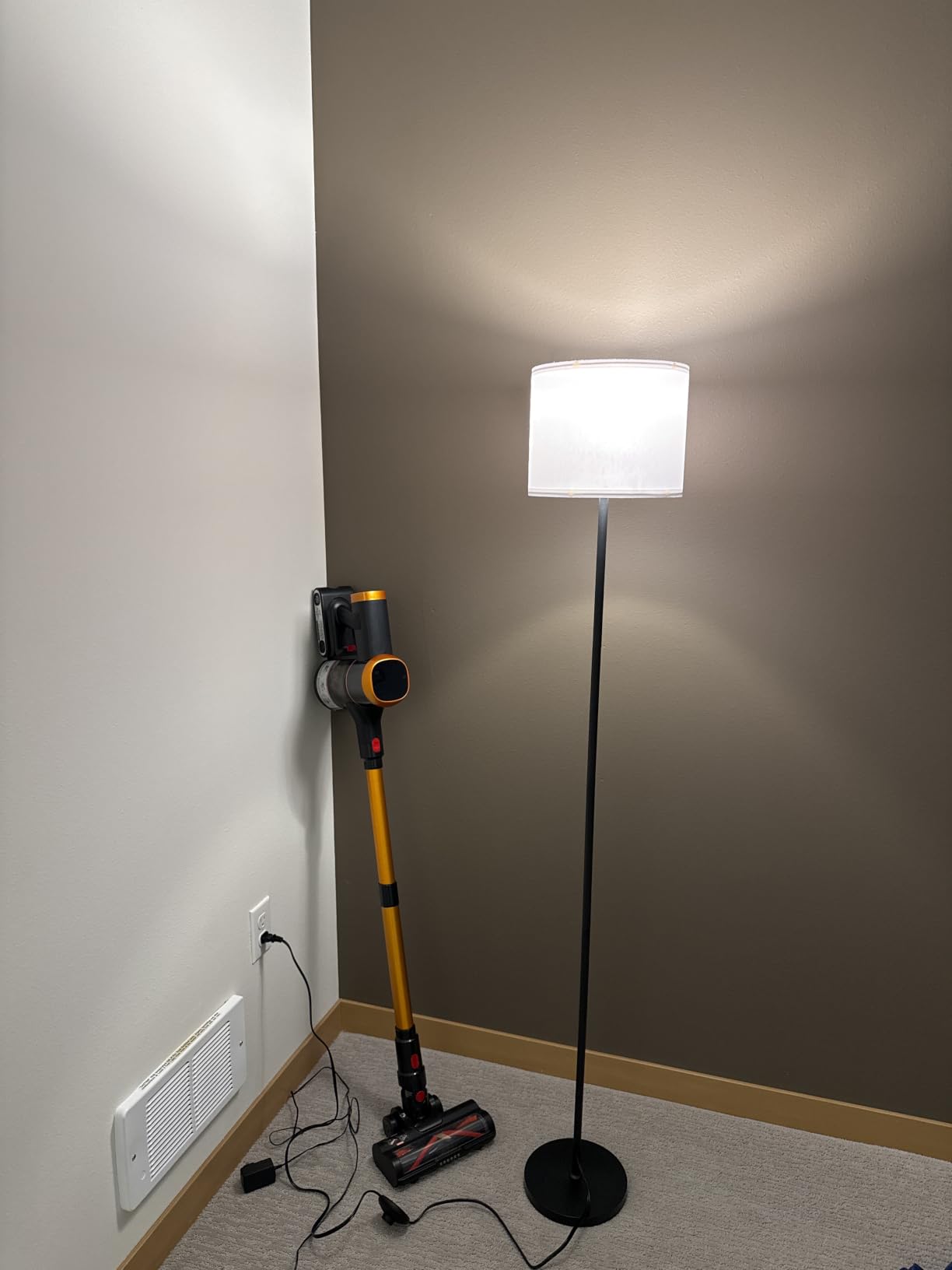 Modern Floor Lamp Simple Design with White Shade & Foot Pedal Switch customer photo 2
