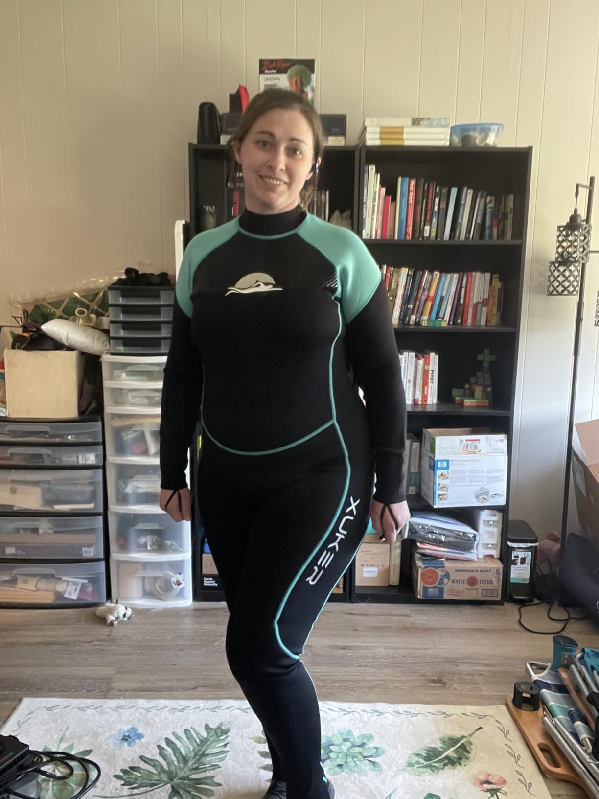 XUKER Wetsuits for Womens 2mm Back Zip Full Body Diving Suits customer photo 1